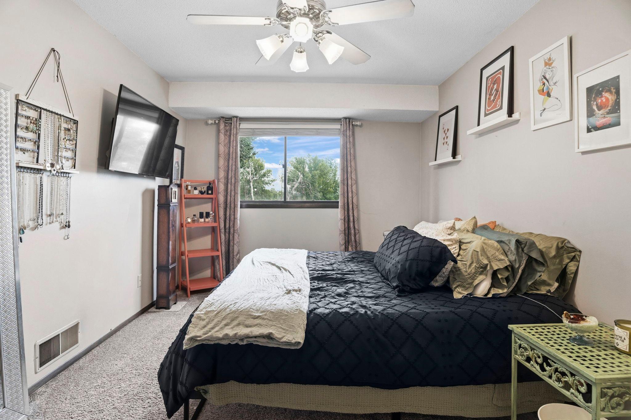View of Residential at 11913 70th Place, Maple Grove MN 55369, Maple Grove (18 of 29) - Mike Wilen | Minnesota Team Real Estate