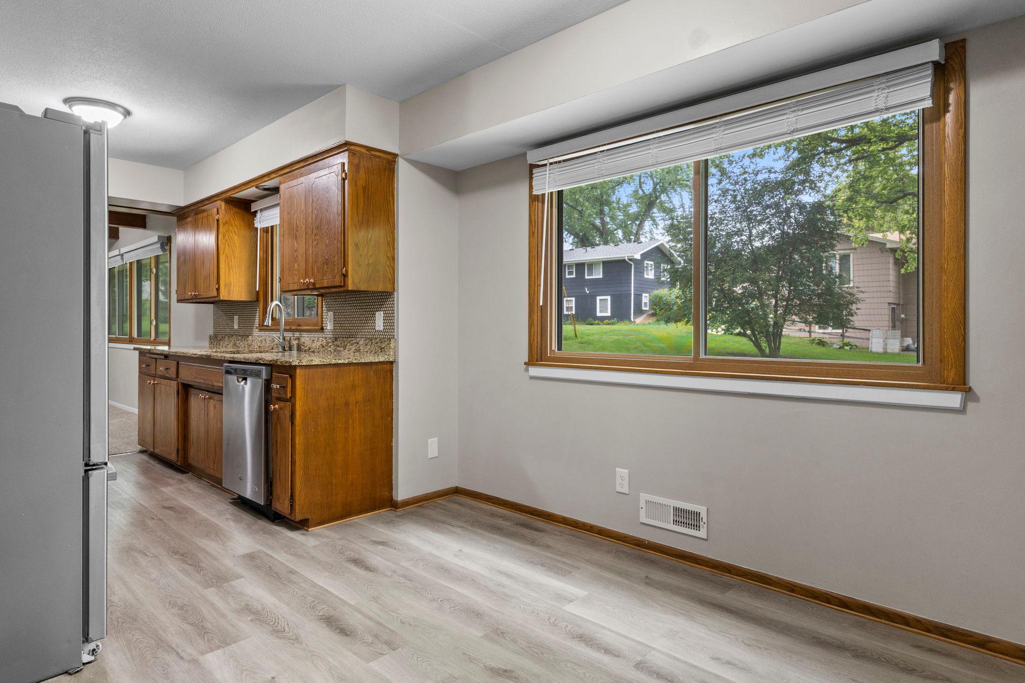 View of Residential at 8460 Westbend Road, Golden Valley MN 55427, Golden Valley (31 of 87) - Mike Wilen | Minnesota Team Real Estate