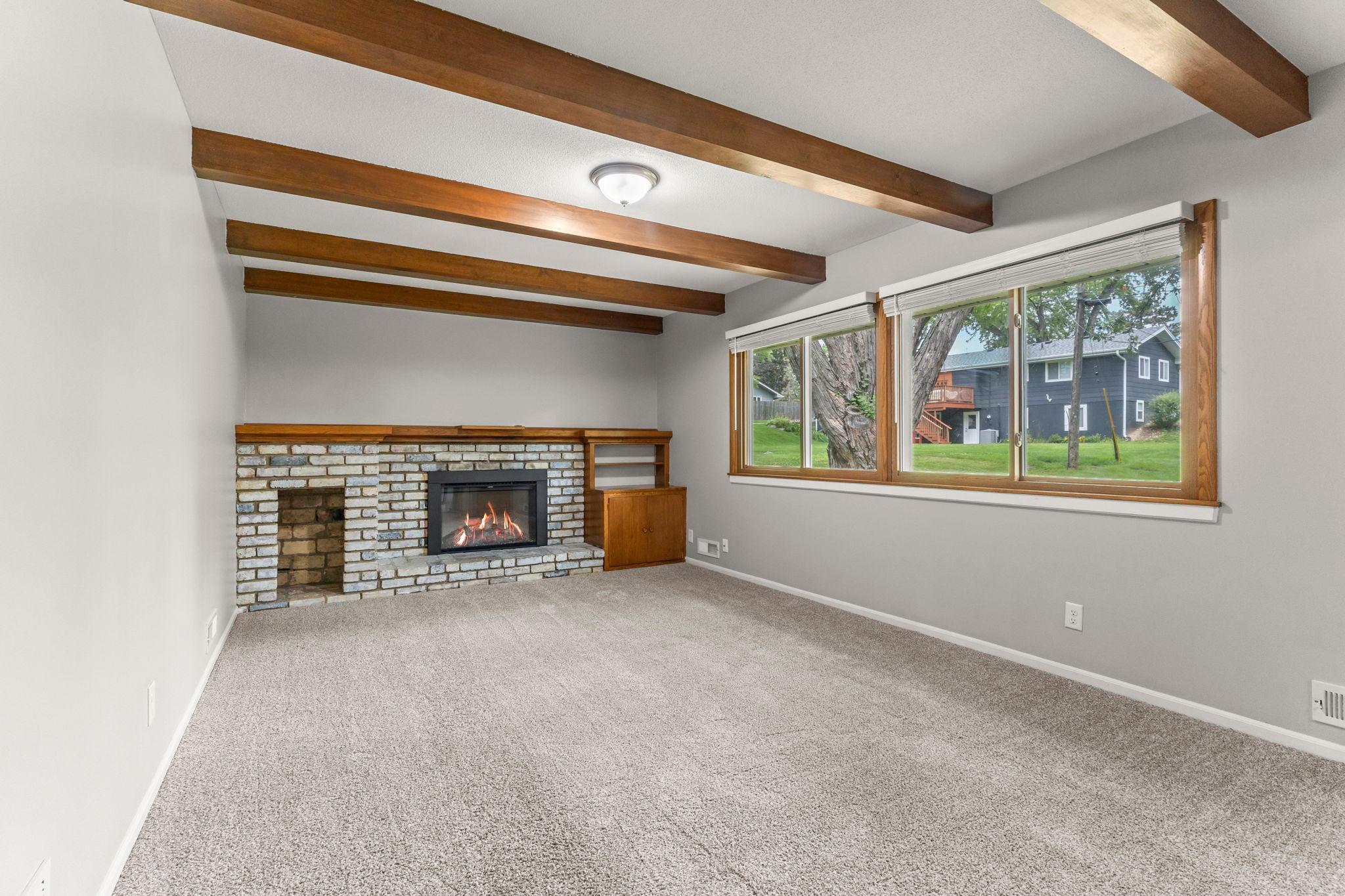 View of Residential at 8460 Westbend Road, Golden Valley MN 55427, Golden Valley (7 of 87) - Mike Wilen | Minnesota Team Real Estate