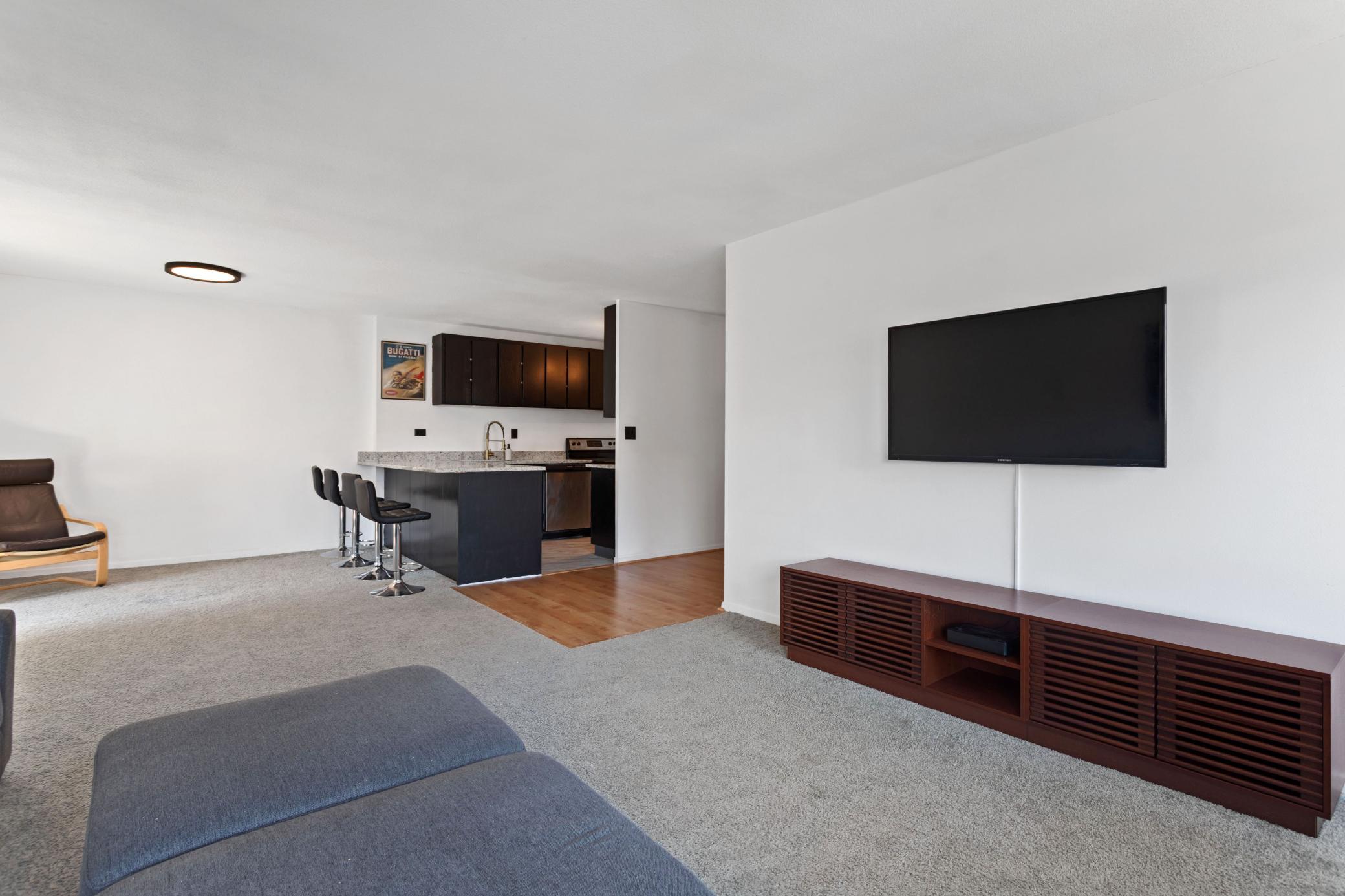 View of Residential at 19 1st Street #B802, Minneapolis MN 55401, Minneapolis (4 of 48) - Mike Wilen | Minnesota Team Real Estate