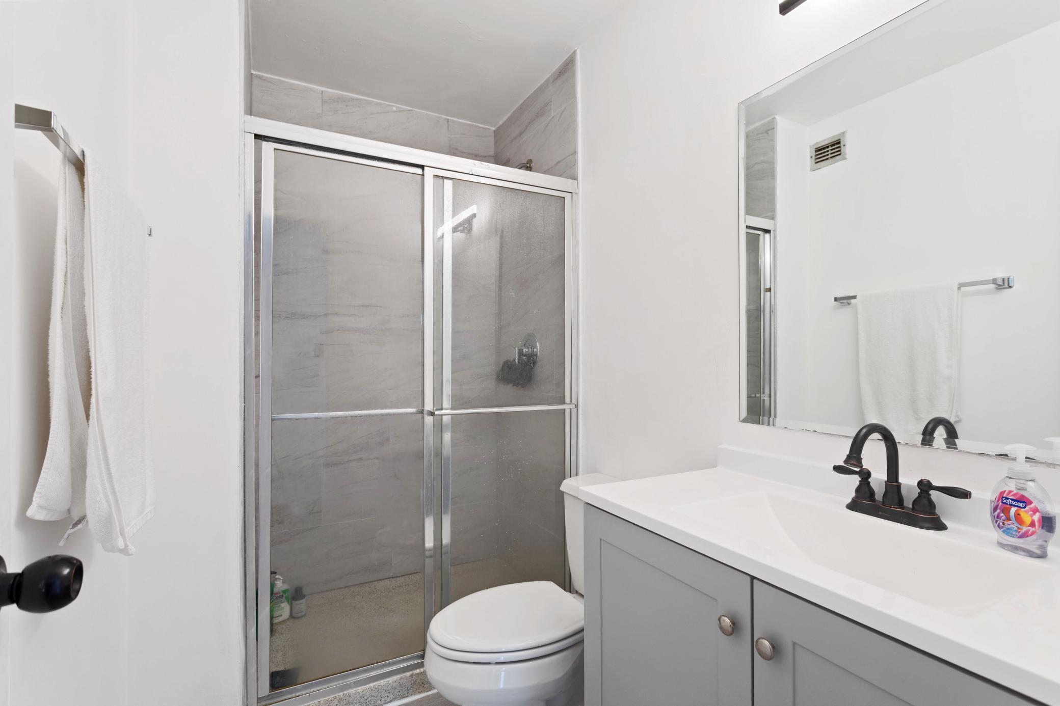 View of Residential at 19 1st Street #B802, Minneapolis MN 55401, Minneapolis (21 of 48) - Mike Wilen | Minnesota Team Real Estate