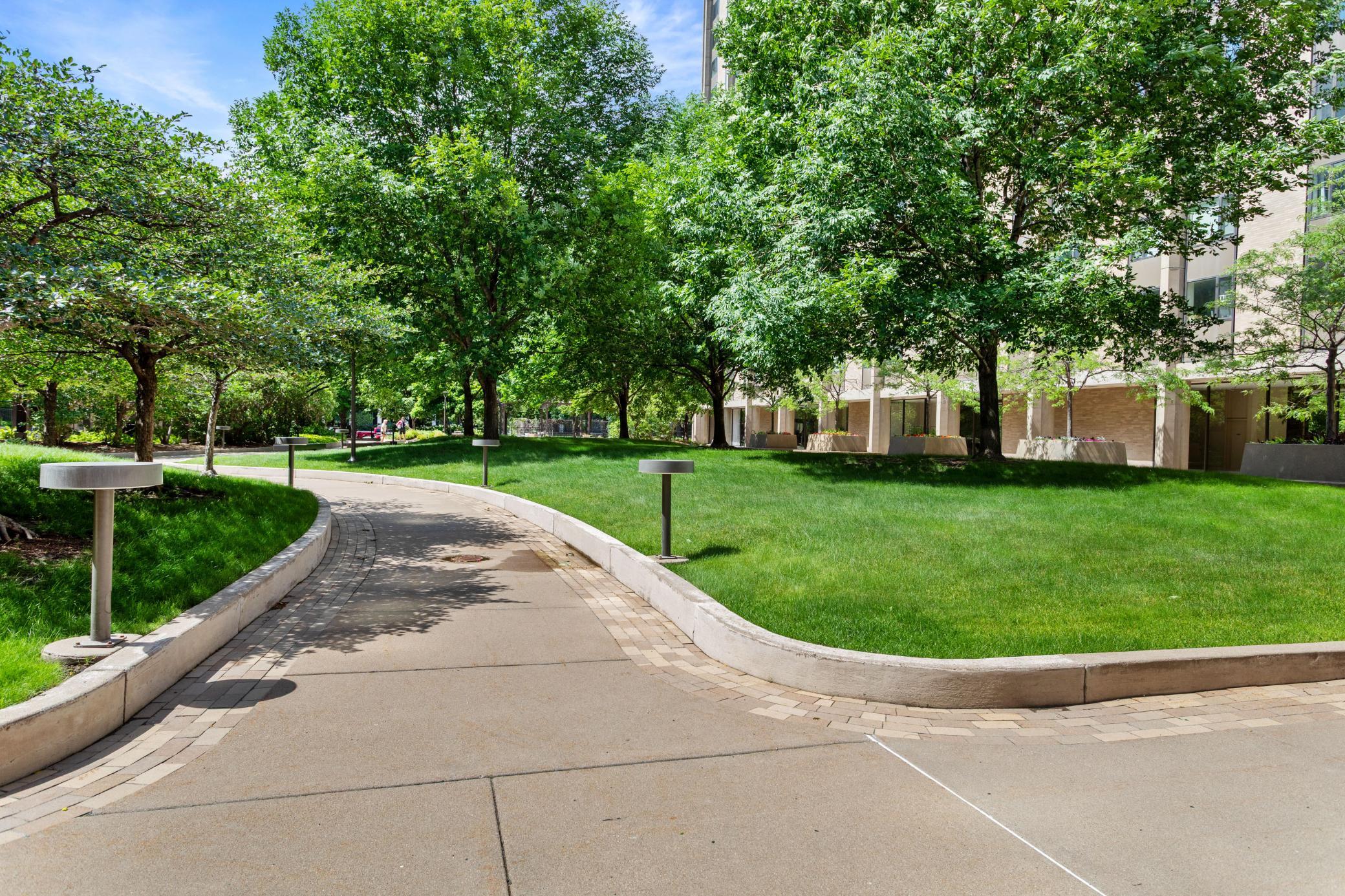 View of Residential at 19 1st Street #B802, Minneapolis MN 55401, Minneapolis (25 of 48) - Mike Wilen | Minnesota Team Real Estate