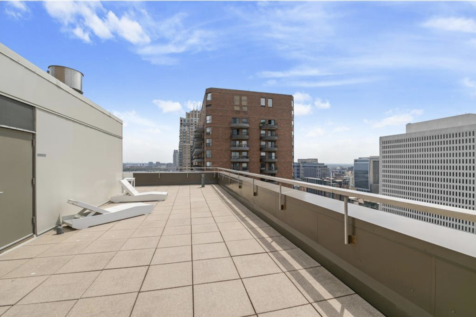View of Residential at 19 1st Street #B802, Minneapolis MN 55401, Minneapolis (22 of 48) - Mike Wilen | Minnesota Team Real Estate