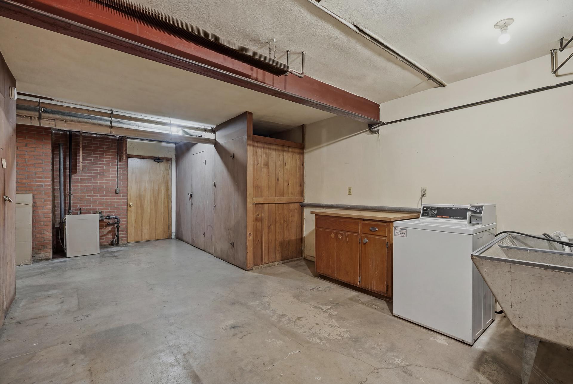 View of Commercial Sale at 394 Pierce Street, Saint Paul MN 55104, Saint Paul (49 of 50) - Mike Wilen | Minnesota Team Real Estate