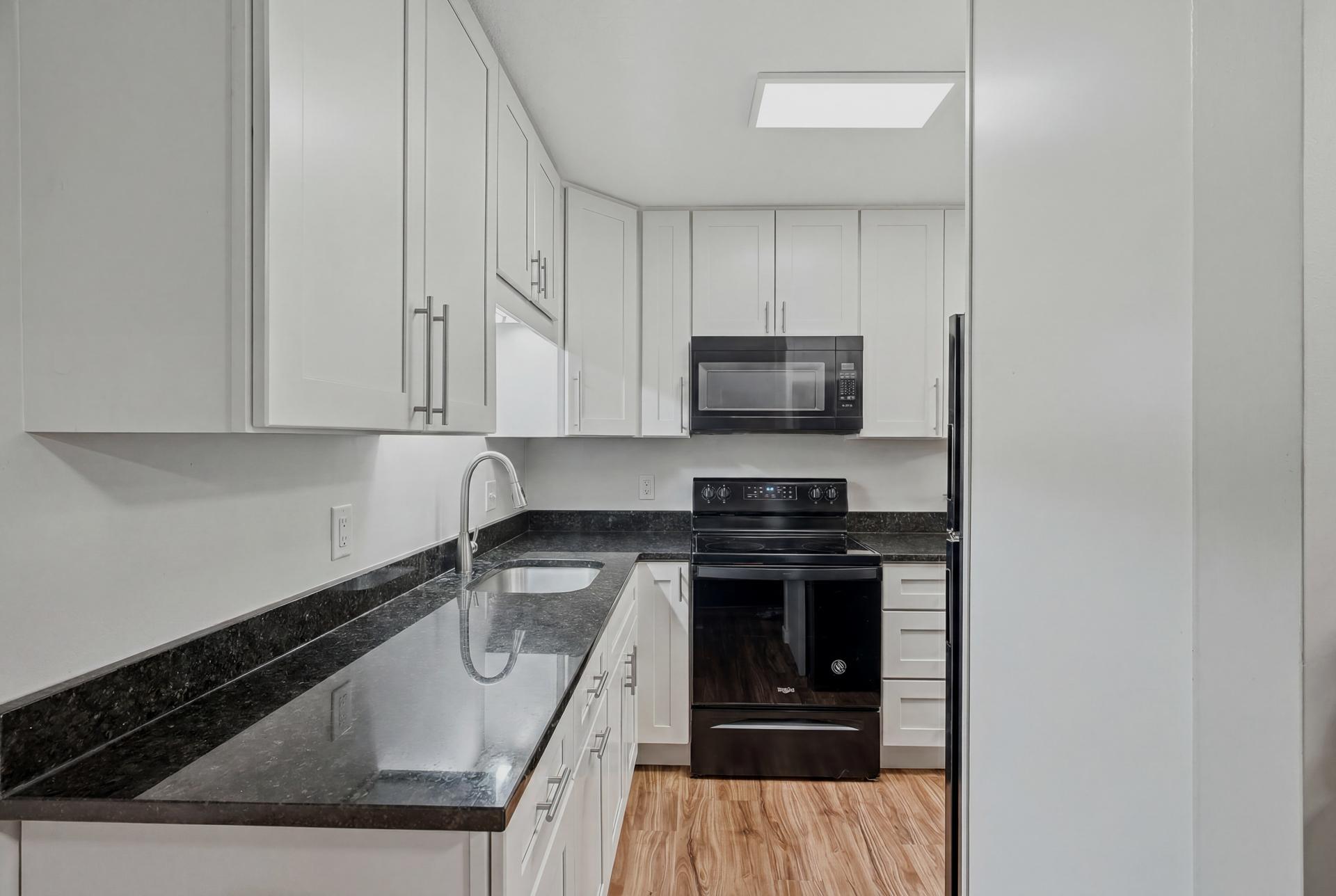 View of Commercial Sale at 394 Pierce Street, Saint Paul MN 55104, Saint Paul (41 of 50) - Mike Wilen | Minnesota Team Real Estate