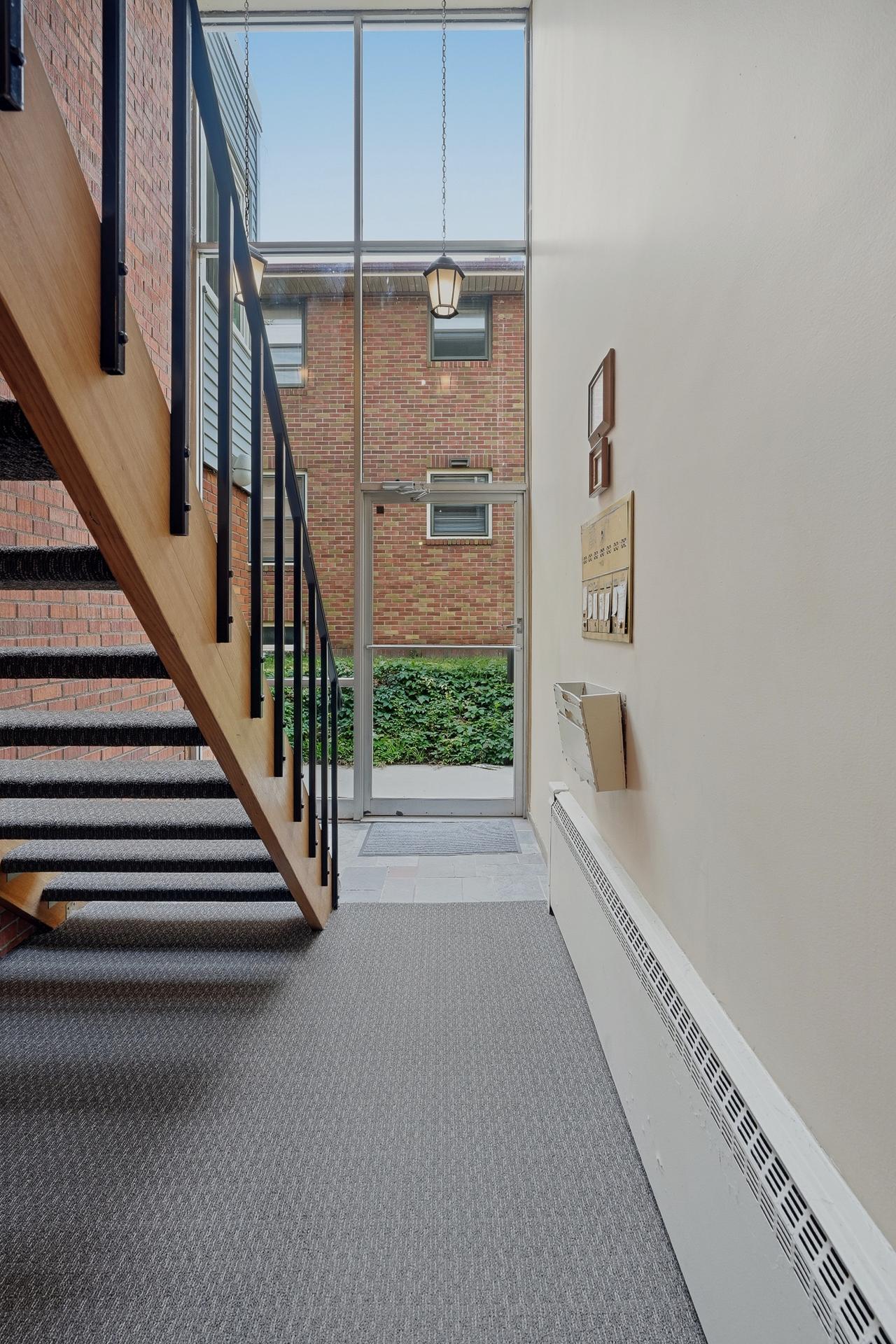 View of Commercial Sale at 394 Pierce Street, Saint Paul MN 55104, Saint Paul (22 of 50) - Mike Wilen | Minnesota Team Real Estate