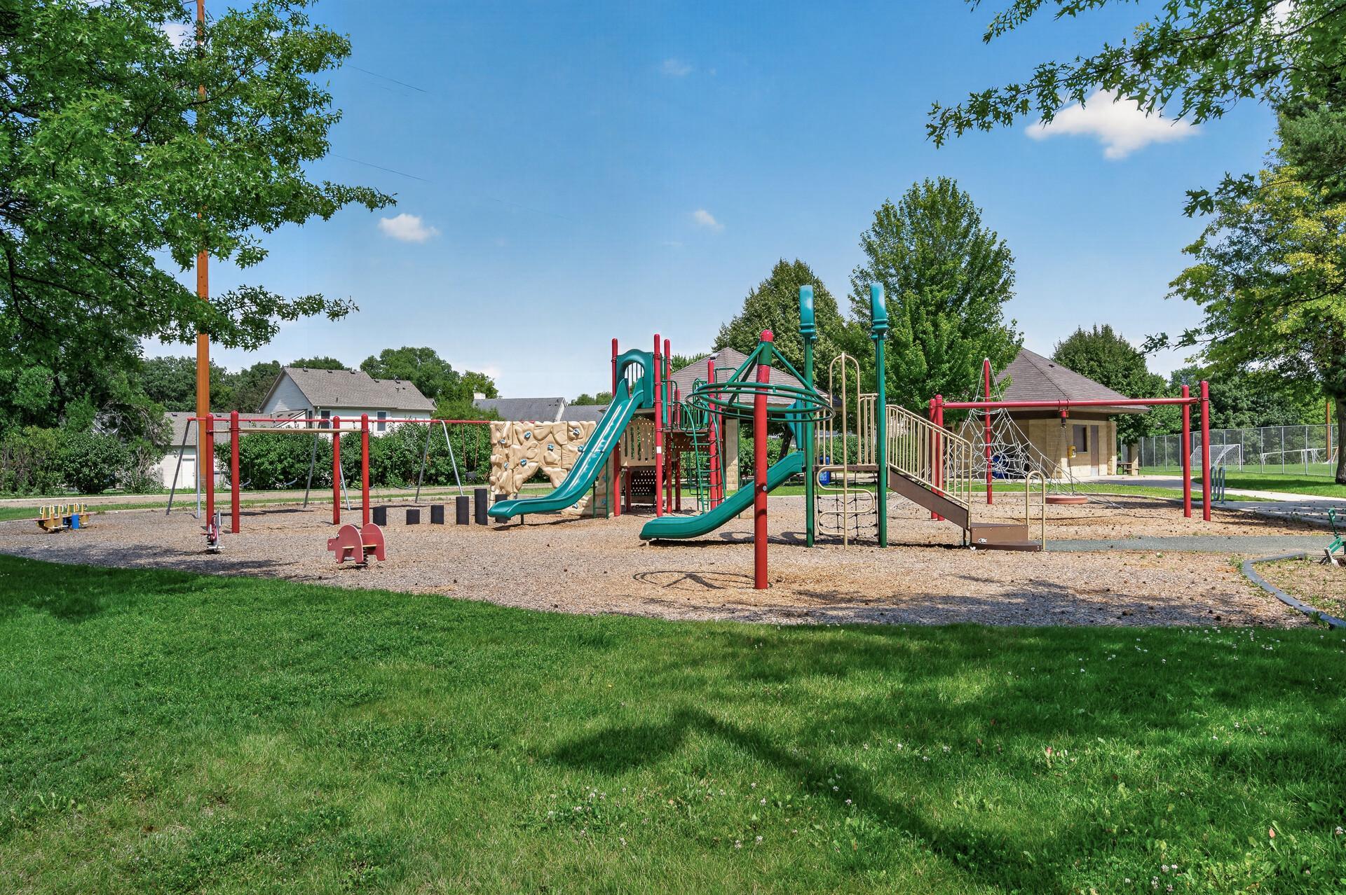 View of Residential at 2597 Bedford Court #27, Mendota Heights MN 55120, Mendota Heights (26 of 29) - Mike Wilen | Minnesota Team Real Estate