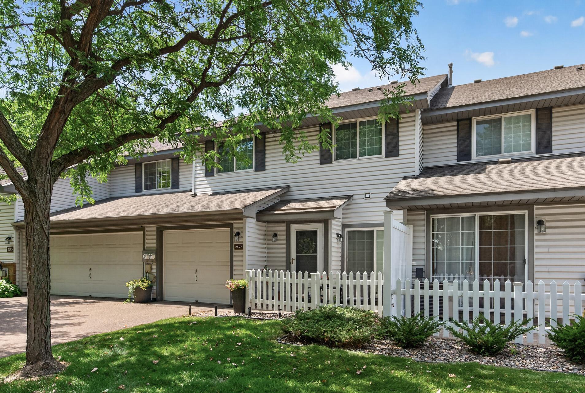 View of Residential at 2597 Bedford Court #27, Mendota Heights MN 55120, Mendota Heights (22 of 29) - Mike Wilen | Minnesota Team Real Estate