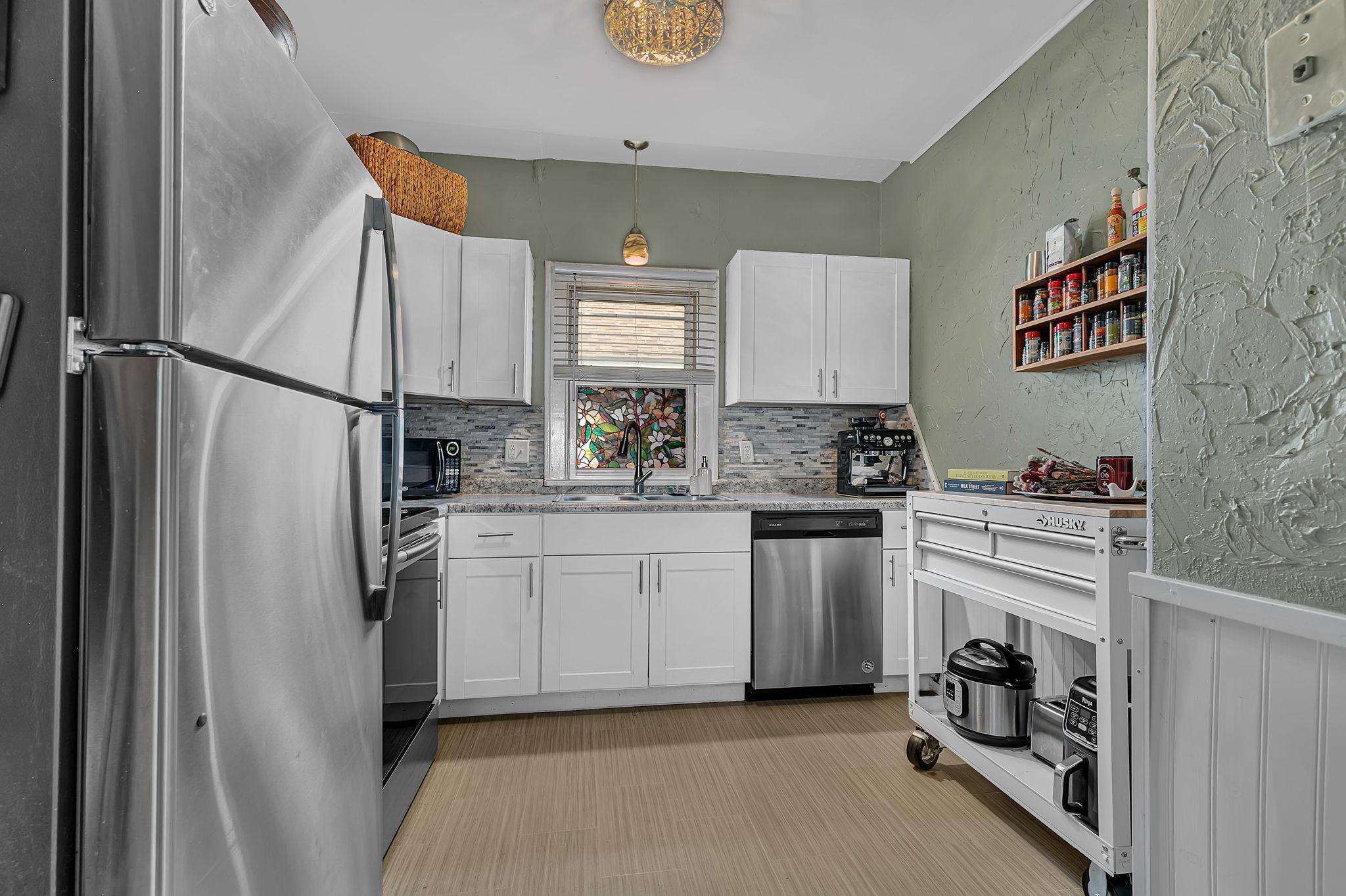 View of Residential at 432 28th Avenue, Saint Cloud MN 56303, Saint Cloud (4 of 32) - Mike Wilen | Minnesota Team Real Estate