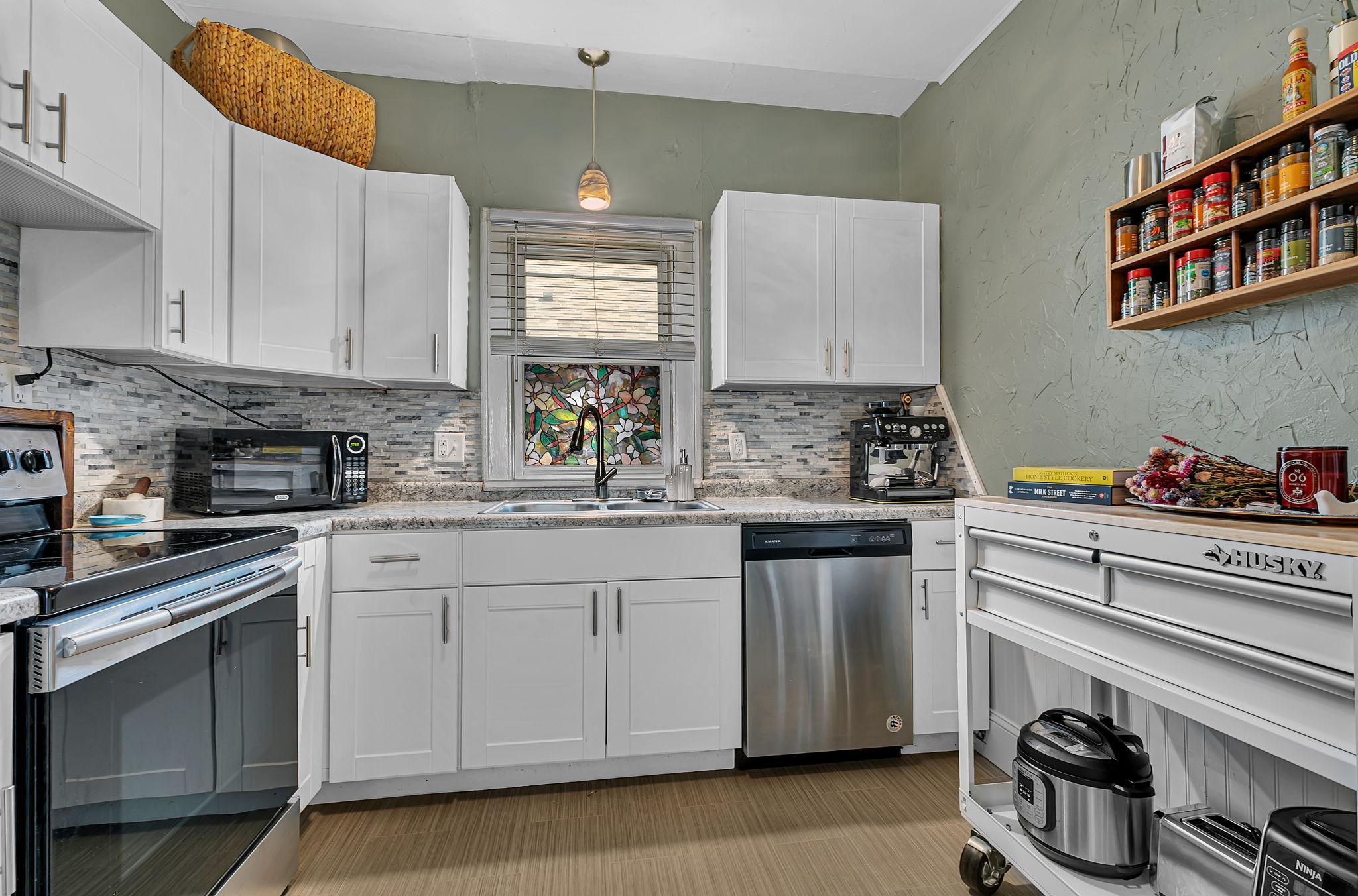 View of Residential at 432 28th Avenue, Saint Cloud MN 56303, Saint Cloud (3 of 32) - Mike Wilen | Minnesota Team Real Estate