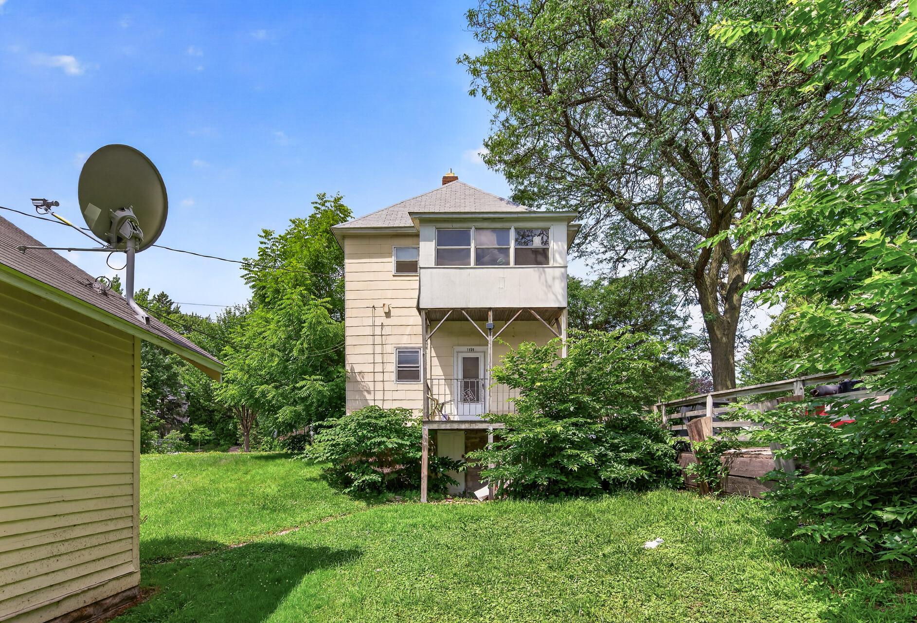 View of Residential Income at 1136 Edgerton Street, Saint Paul MN 55130, Saint Paul (24 of 28) - Mike Wilen | Minnesota Team Real Estate