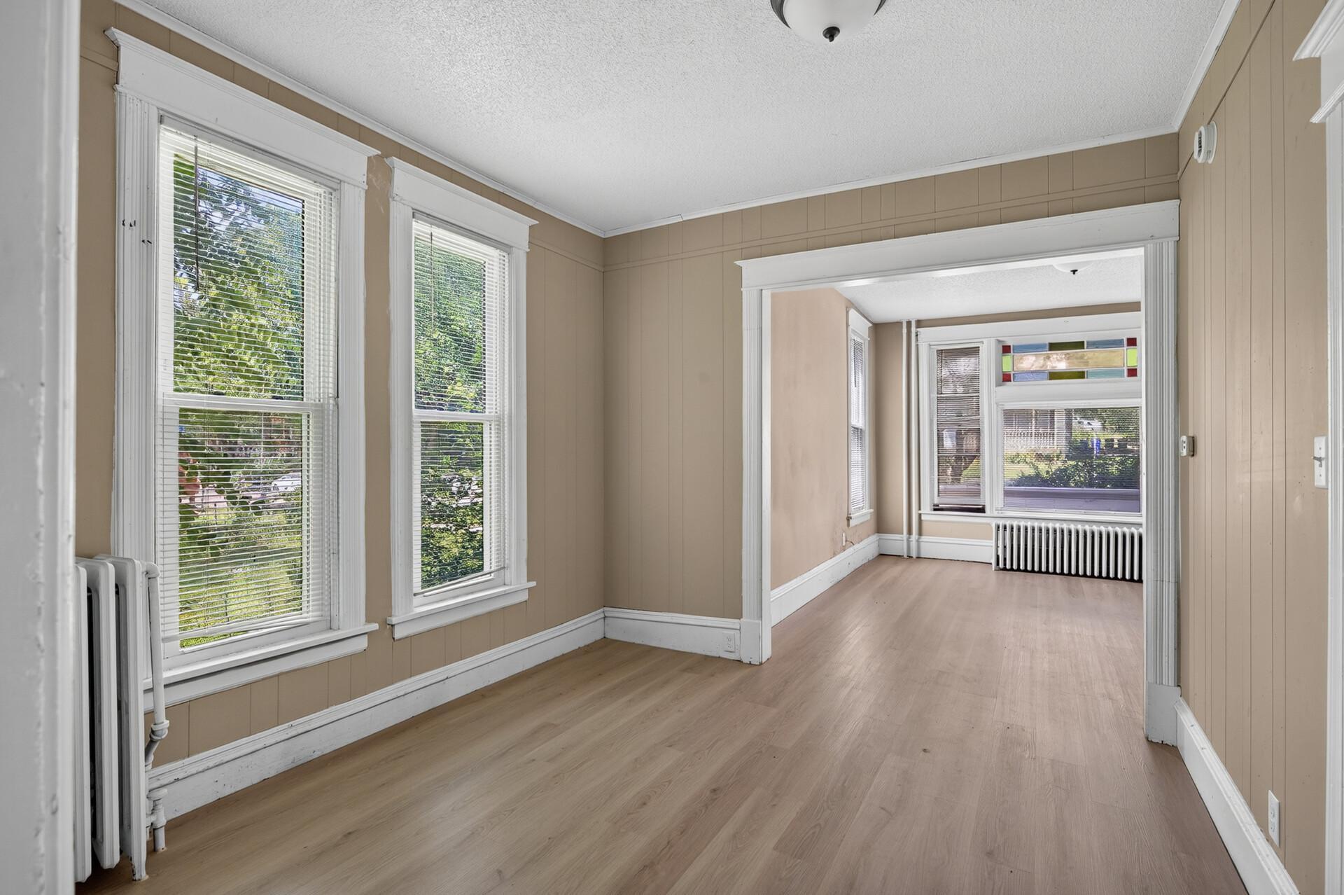 View of Residential Income at 1136 Edgerton Street, Saint Paul MN 55130, Saint Paul (9 of 28) - Mike Wilen | Minnesota Team Real Estate