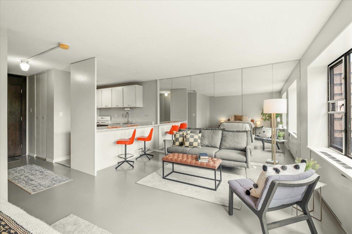 View of Residential at 15 1st Street #A414, Minneapolis MN 55401, Minneapolis (4 of 27) - Mike Wilen | Minnesota Team Real Estate