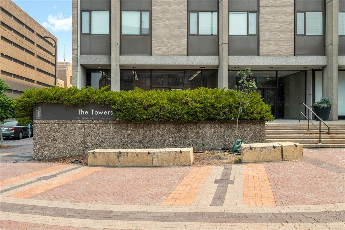 View of Residential at 15 1st Street #A414, Minneapolis MN 55401, Minneapolis (2 of 27) - Mike Wilen | Minnesota Team Real Estate