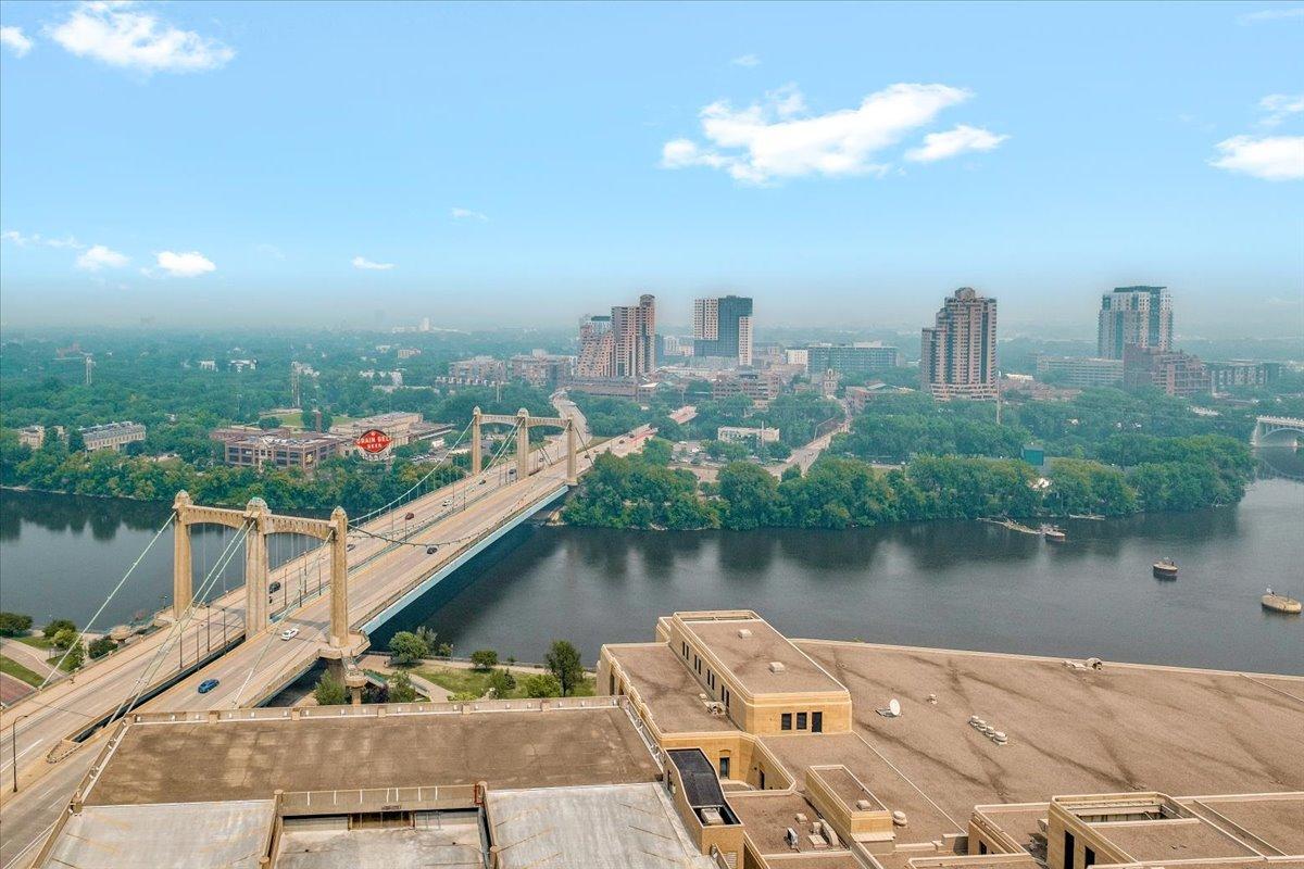 View of Residential at 15 1st Street #A414, Minneapolis MN 55401, Minneapolis (27 of 27) - Mike Wilen | Minnesota Team Real Estate