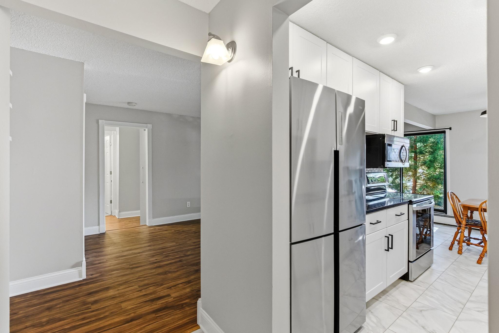View of Residential at 4424 Cedar Lake Road #1, Saint Louis Park MN 55416, Saint Louis Park (9 of 23) - Mike Wilen | Minnesota Team Real Estate