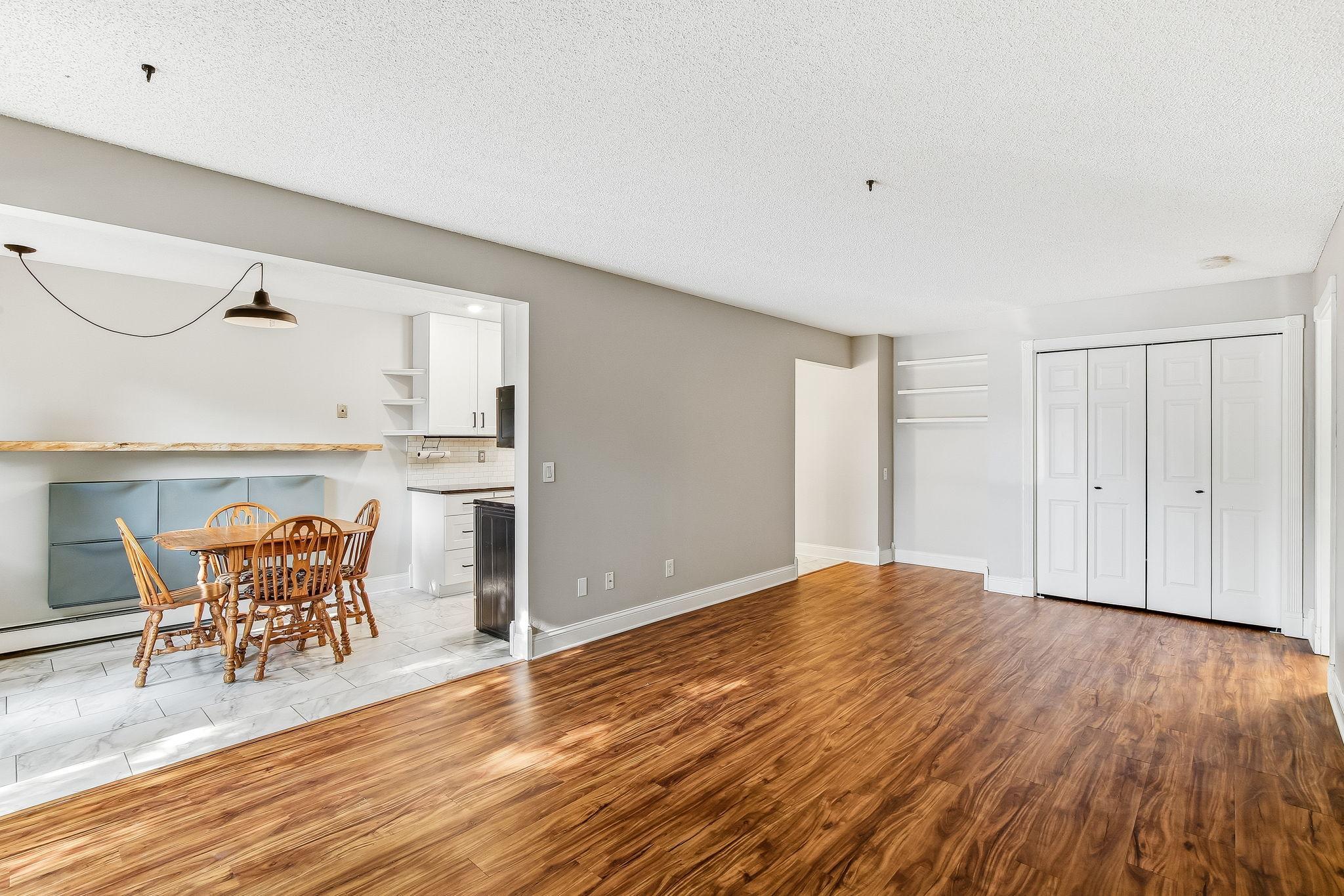View of Residential at 4424 Cedar Lake Road #1, Saint Louis Park MN 55416, Saint Louis Park (18 of 23) - Mike Wilen | Minnesota Team Real Estate
