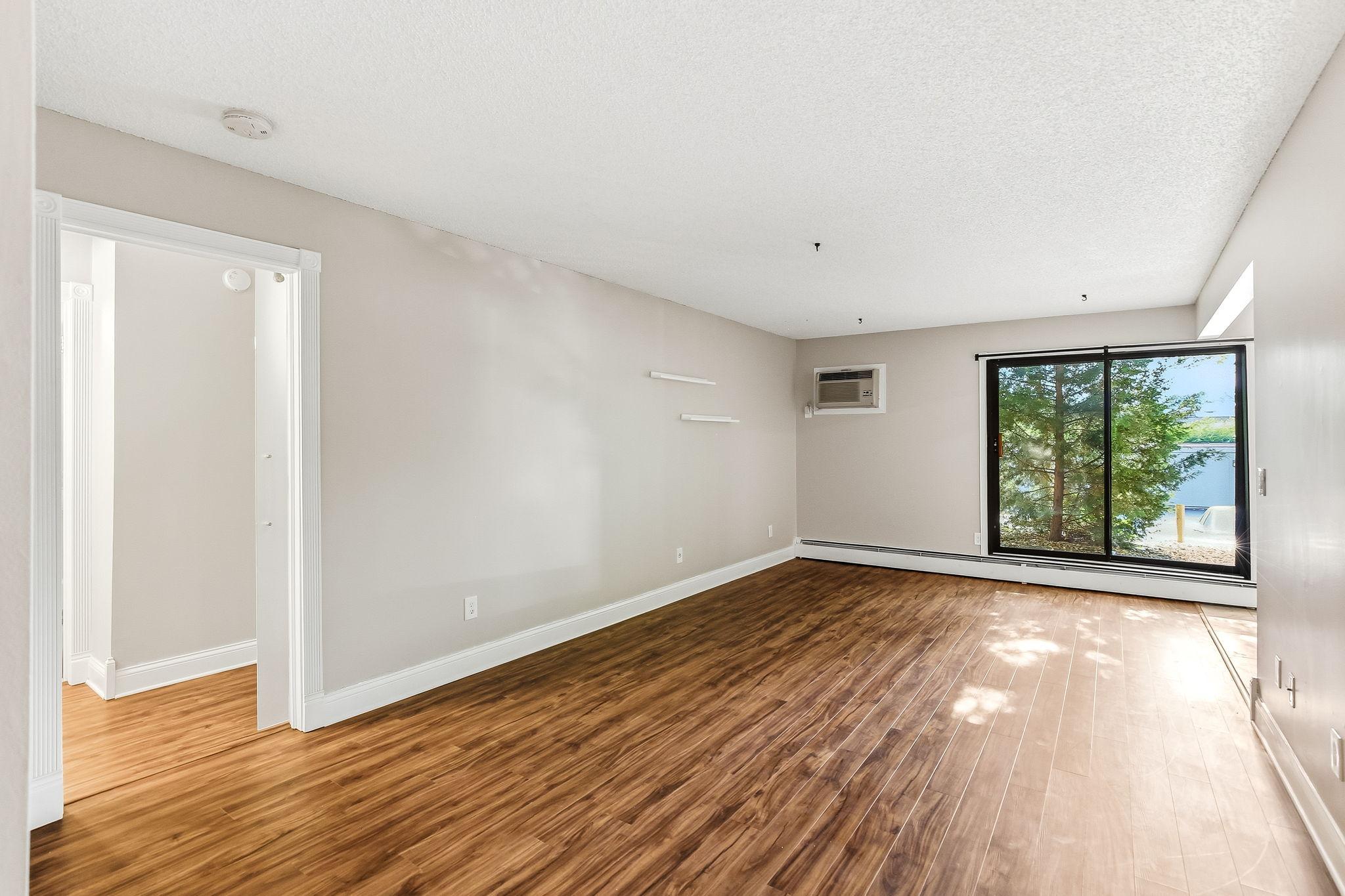 View of Residential at 4424 Cedar Lake Road #1, Saint Louis Park MN 55416, Saint Louis Park (20 of 23) - Mike Wilen | Minnesota Team Real Estate