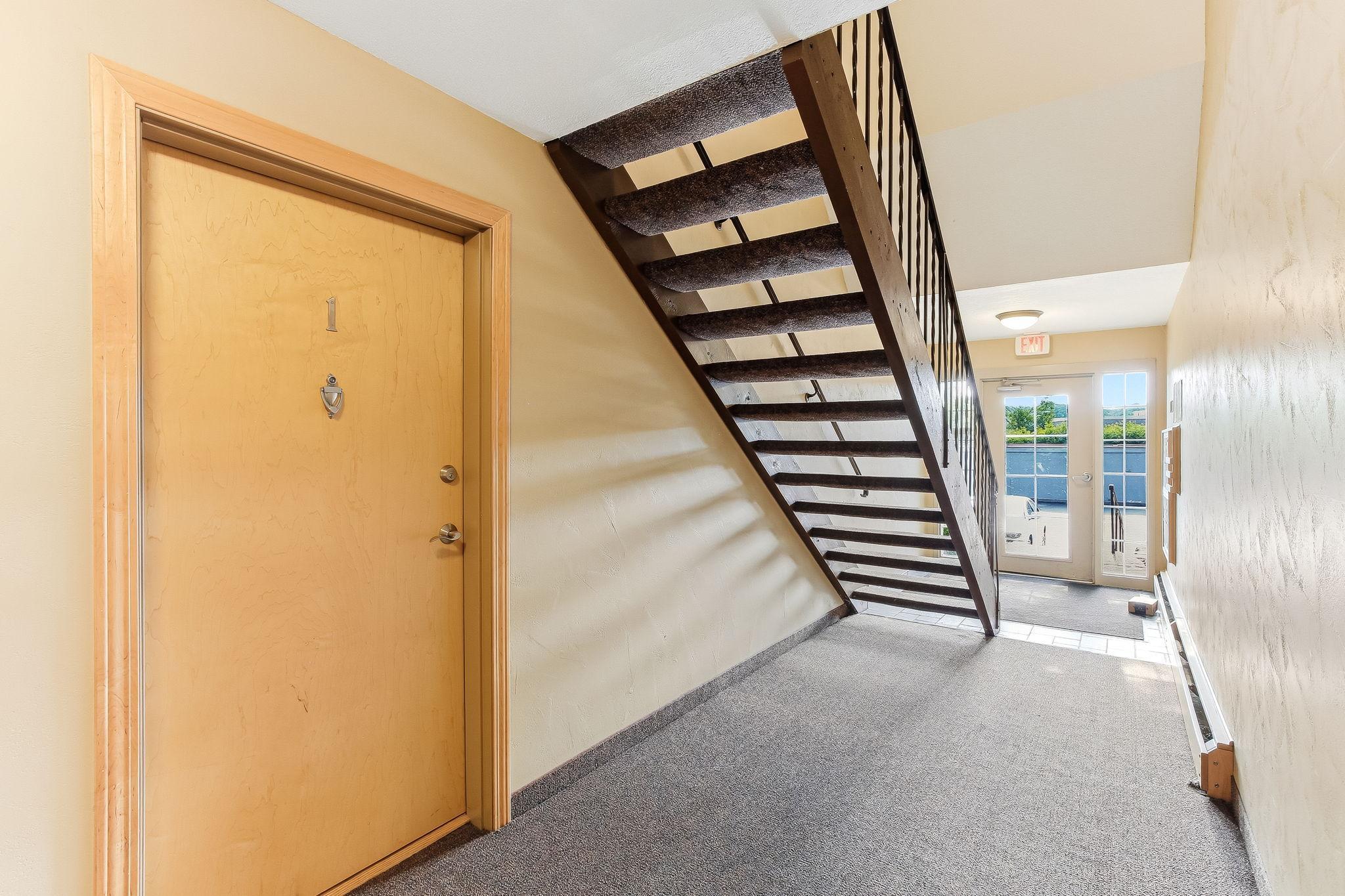 View of Residential at 4424 Cedar Lake Road #1, Saint Louis Park MN 55416, Saint Louis Park (16 of 23) - Mike Wilen | Minnesota Team Real Estate