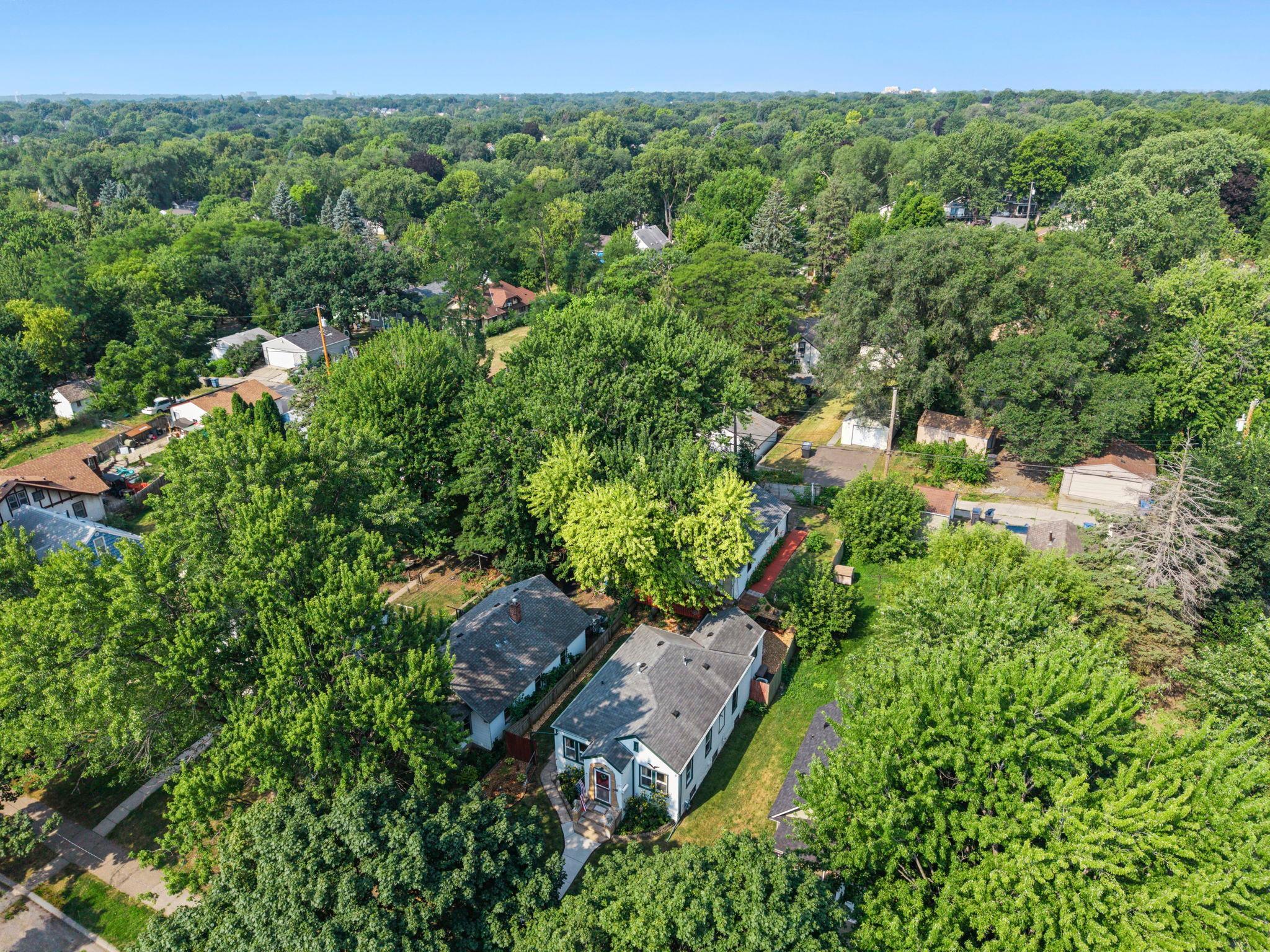 View of Residential at 3535 3rd Street, Minneapolis MN 55412, Minneapolis (72 of 80) - Mike Wilen | Minnesota Team Real Estate