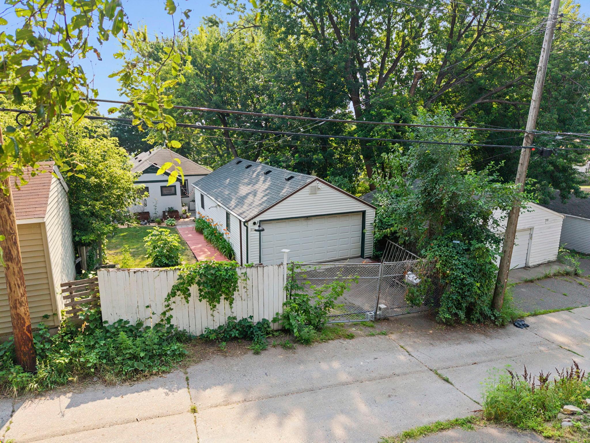 View of Residential at 3535 3rd Street, Minneapolis MN 55412, Minneapolis (67 of 80) - Mike Wilen | Minnesota Team Real Estate