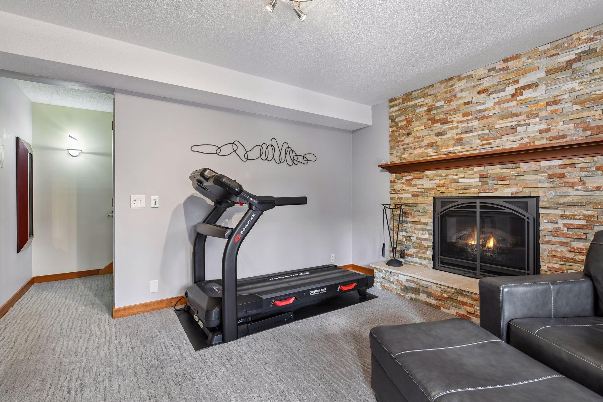 View of Residential at 3433 Saint Louis Avenue, Minneapolis MN 55416, Minneapolis (27 of 37) - Mike Wilen | Minnesota Team Real Estate