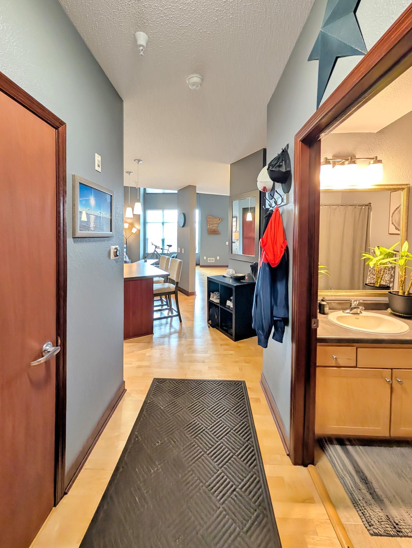 View of Residential at 308 18th Street #305, Minneapolis MN 55404, Minneapolis (8 of 42) - Mike Wilen | Minnesota Team Real Estate
