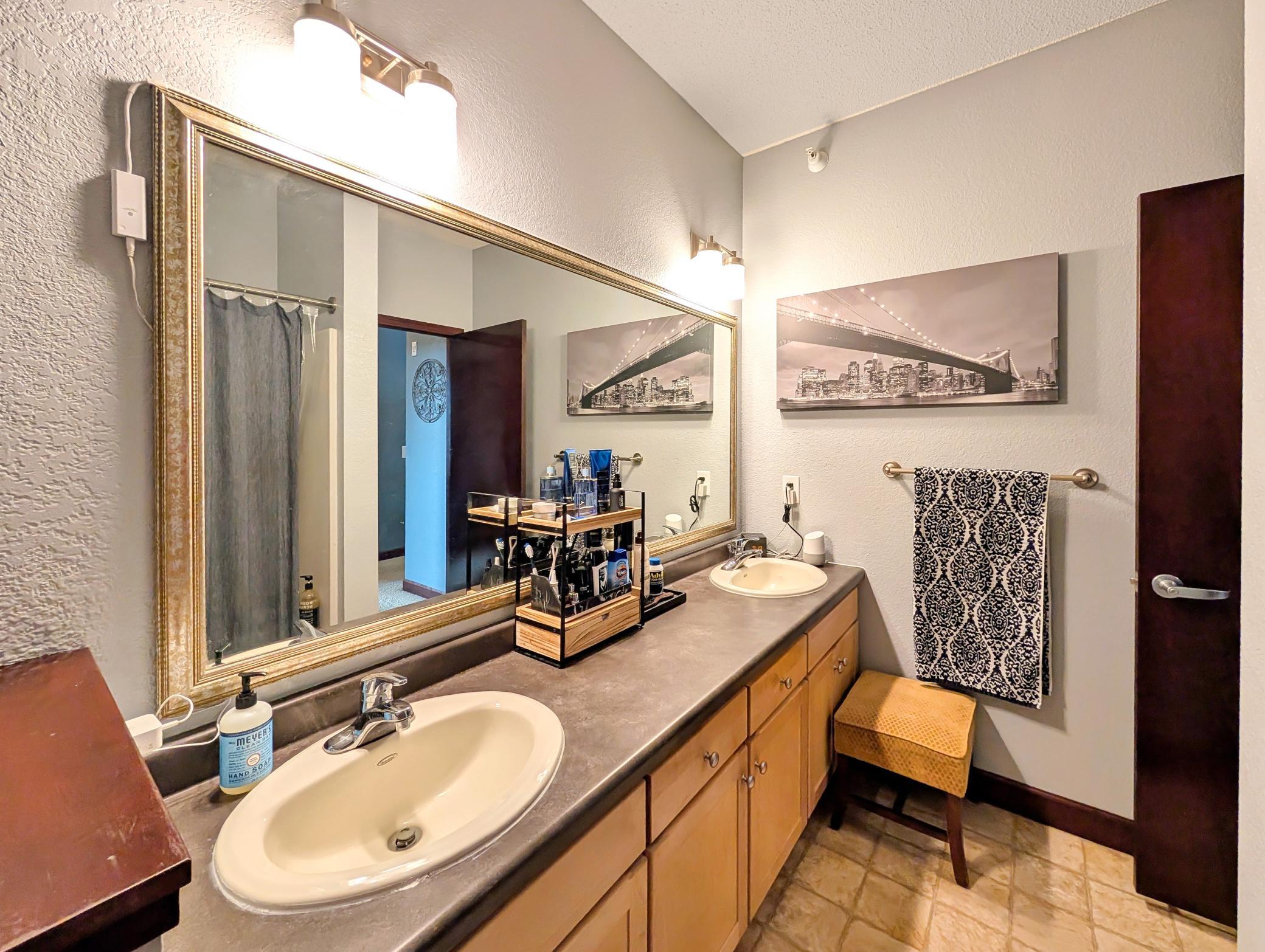 View of Residential at 308 18th Street #305, Minneapolis MN 55404, Minneapolis (25 of 42) - Mike Wilen | Minnesota Team Real Estate