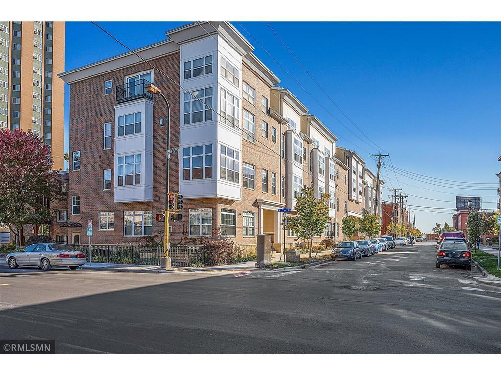 View of Residential at 308 18th Street #305, Minneapolis MN 55404, Minneapolis (41 of 42) - Mike Wilen | Minnesota Team Real Estate