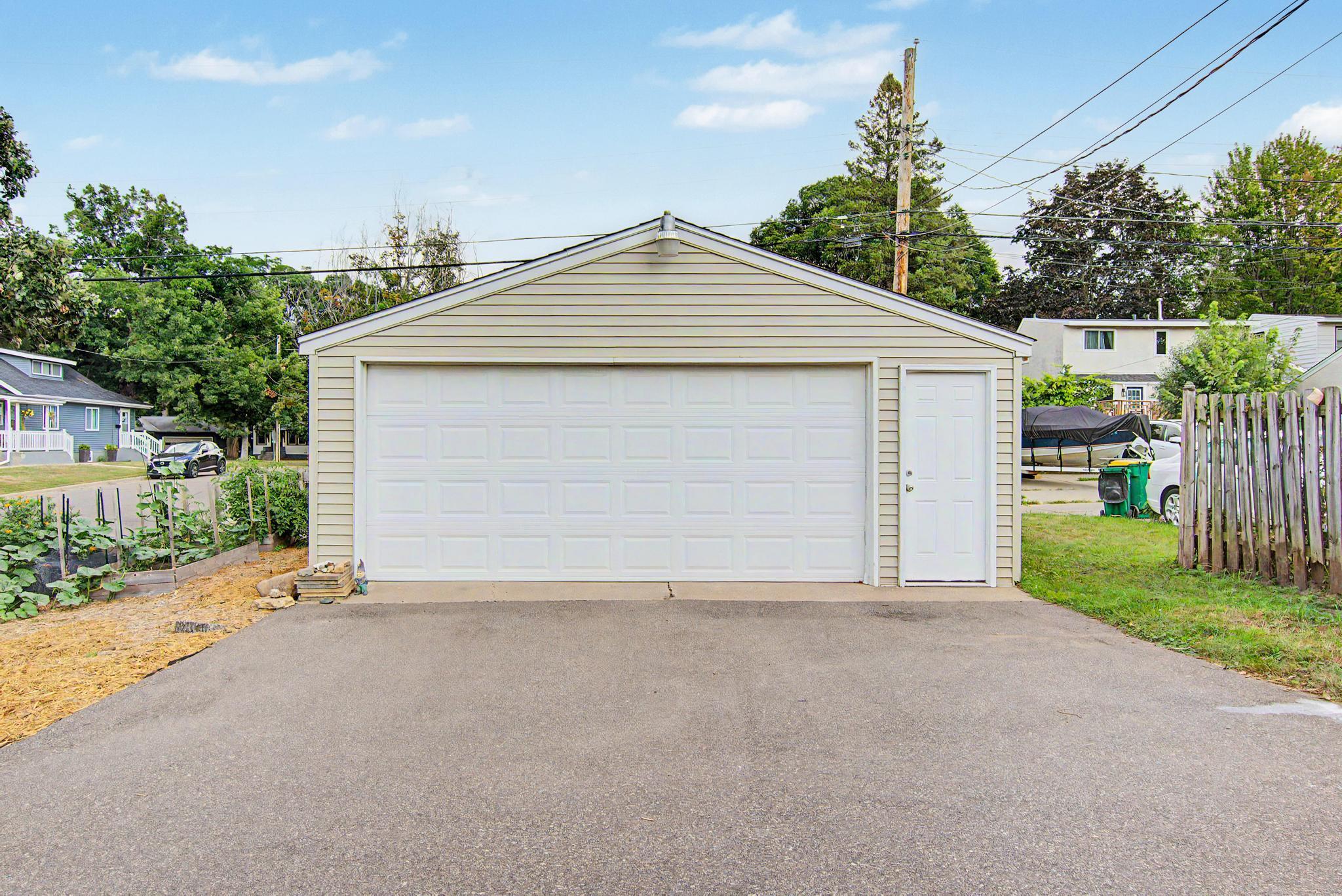 View of Residential at 3456 Lee Avenue, Crystal MN 55422, Crystal (25 of 30) - Mike Wilen | Minnesota Team Real Estate