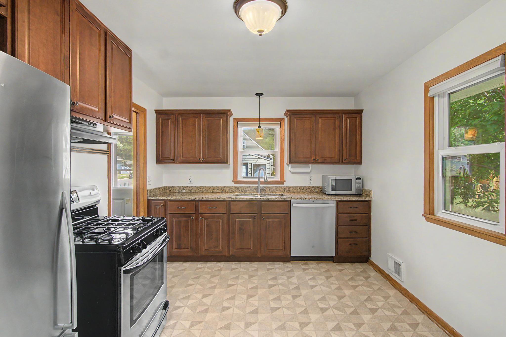 View of Residential at 3456 Lee Avenue, Crystal MN 55422, Crystal (15 of 30) - Mike Wilen | Minnesota Team Real Estate