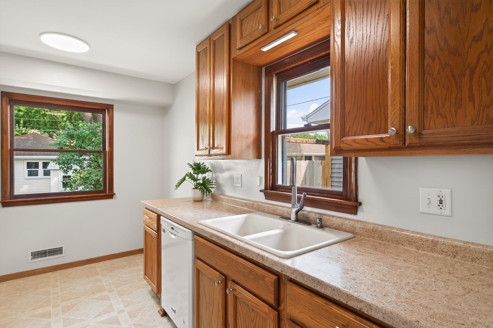 View of Residential at 45 21st Avenue, Hopkins MN 55343, Hopkins (15 of 35) - Mike Wilen | Minnesota Team Real Estate