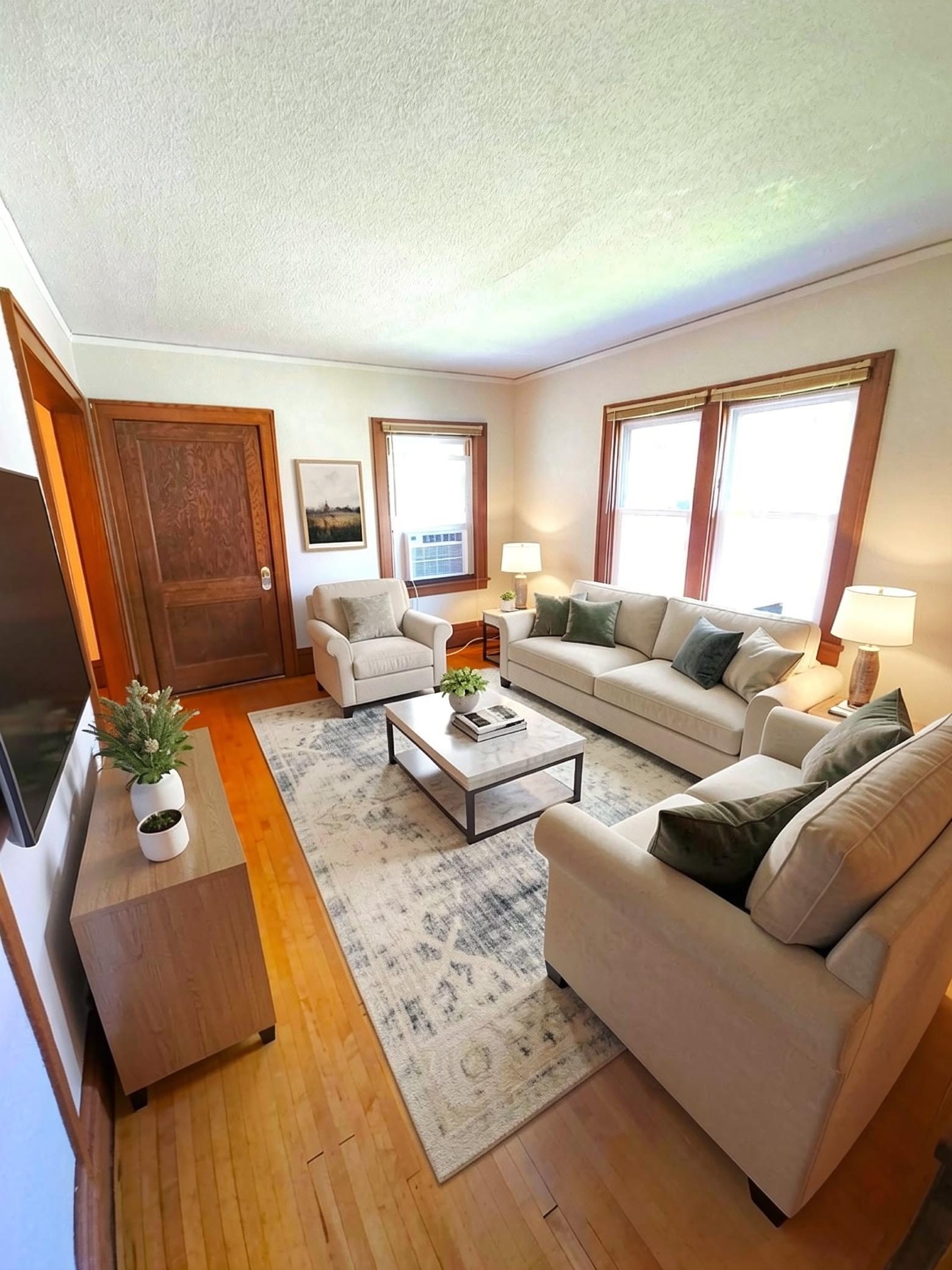 View of Residential at 920 20th Avenue, Minneapolis MN 55414, Minneapolis (6 of 21) - Mike Wilen | Minnesota Team Real Estate