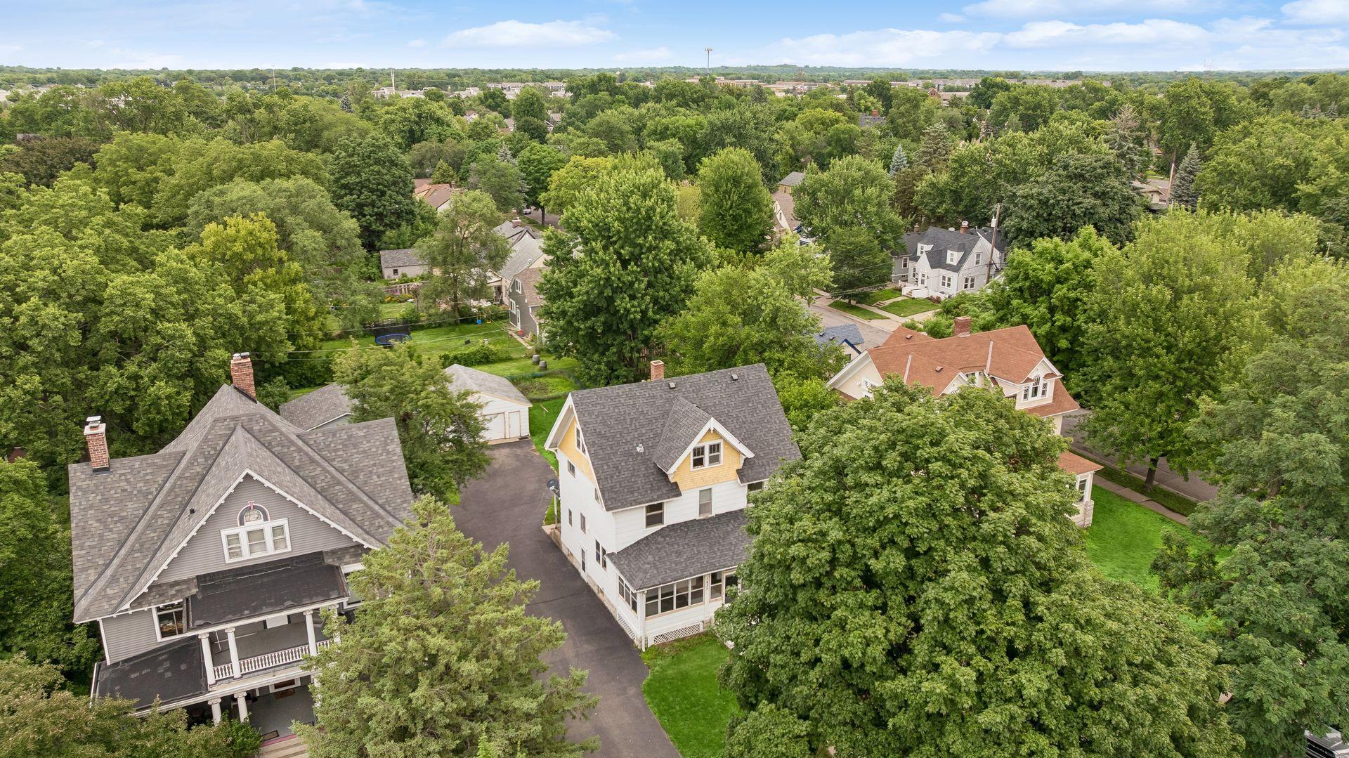 View of Residential at 1437 Englewood Avenue, Saint Paul MN 55104, Saint Paul (15 of 66) - Mike Wilen | Minnesota Team Real Estate