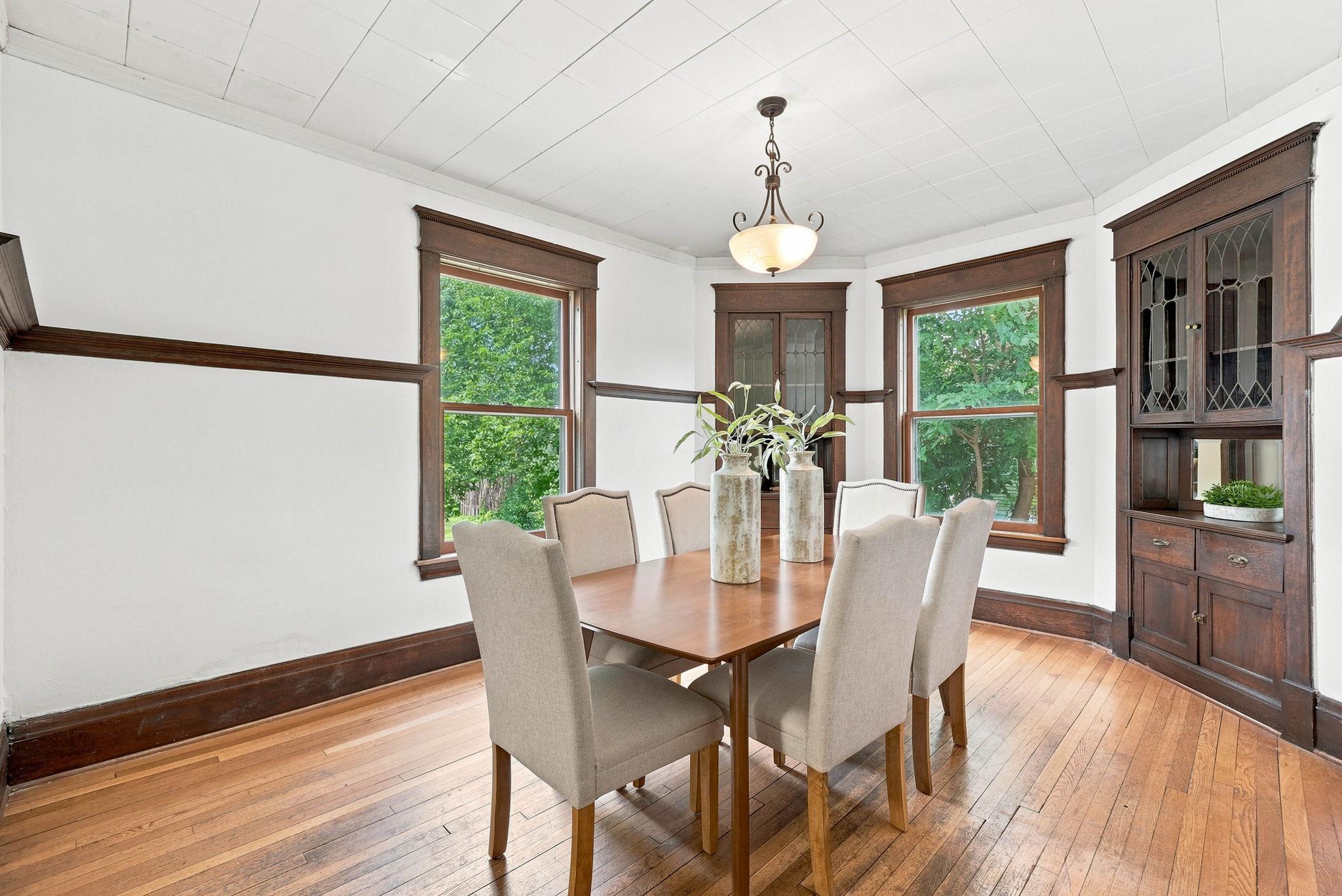 View of Residential at 1437 Englewood Avenue, Saint Paul MN 55104, Saint Paul (20 of 66) - Mike Wilen | Minnesota Team Real Estate
