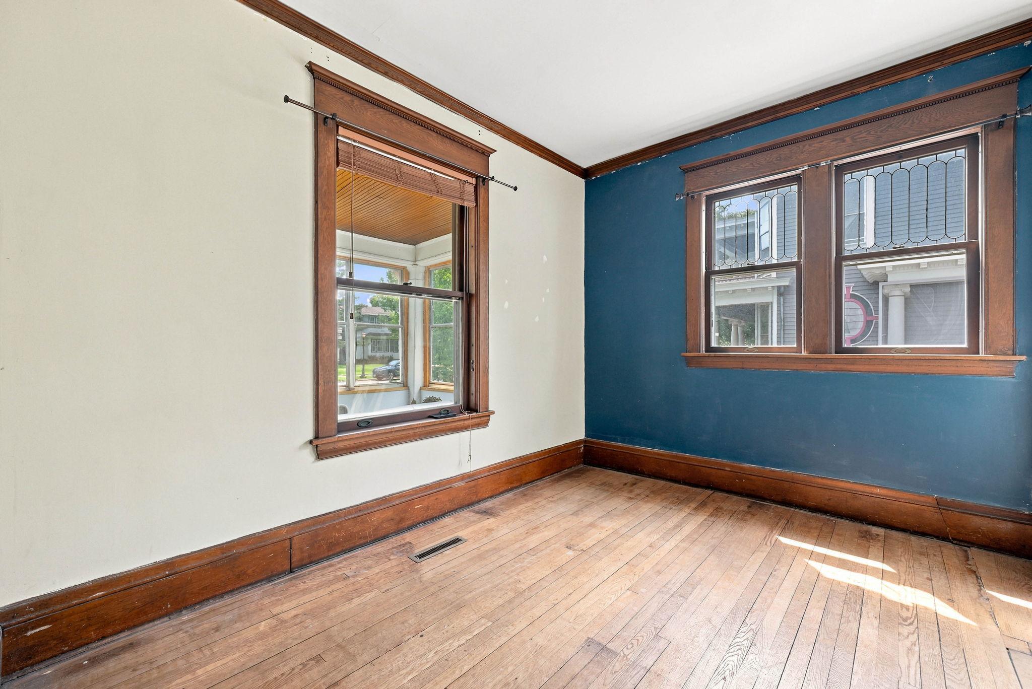 View of Residential at 1437 Englewood Avenue, Saint Paul MN 55104, Saint Paul (51 of 66) - Mike Wilen | Minnesota Team Real Estate