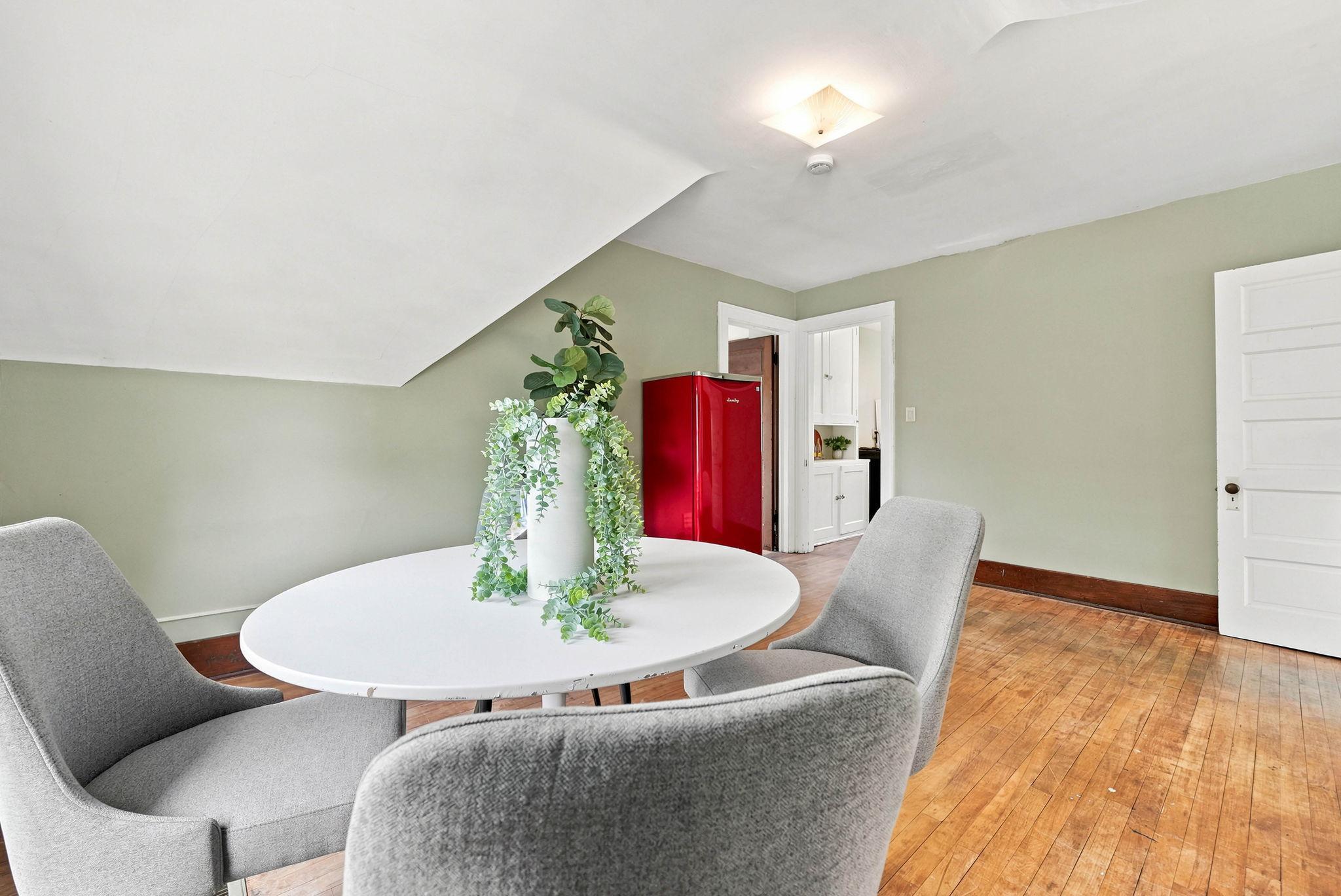 View of Residential at 1437 Englewood Avenue, Saint Paul MN 55104, Saint Paul (36 of 66) - Mike Wilen | Minnesota Team Real Estate
