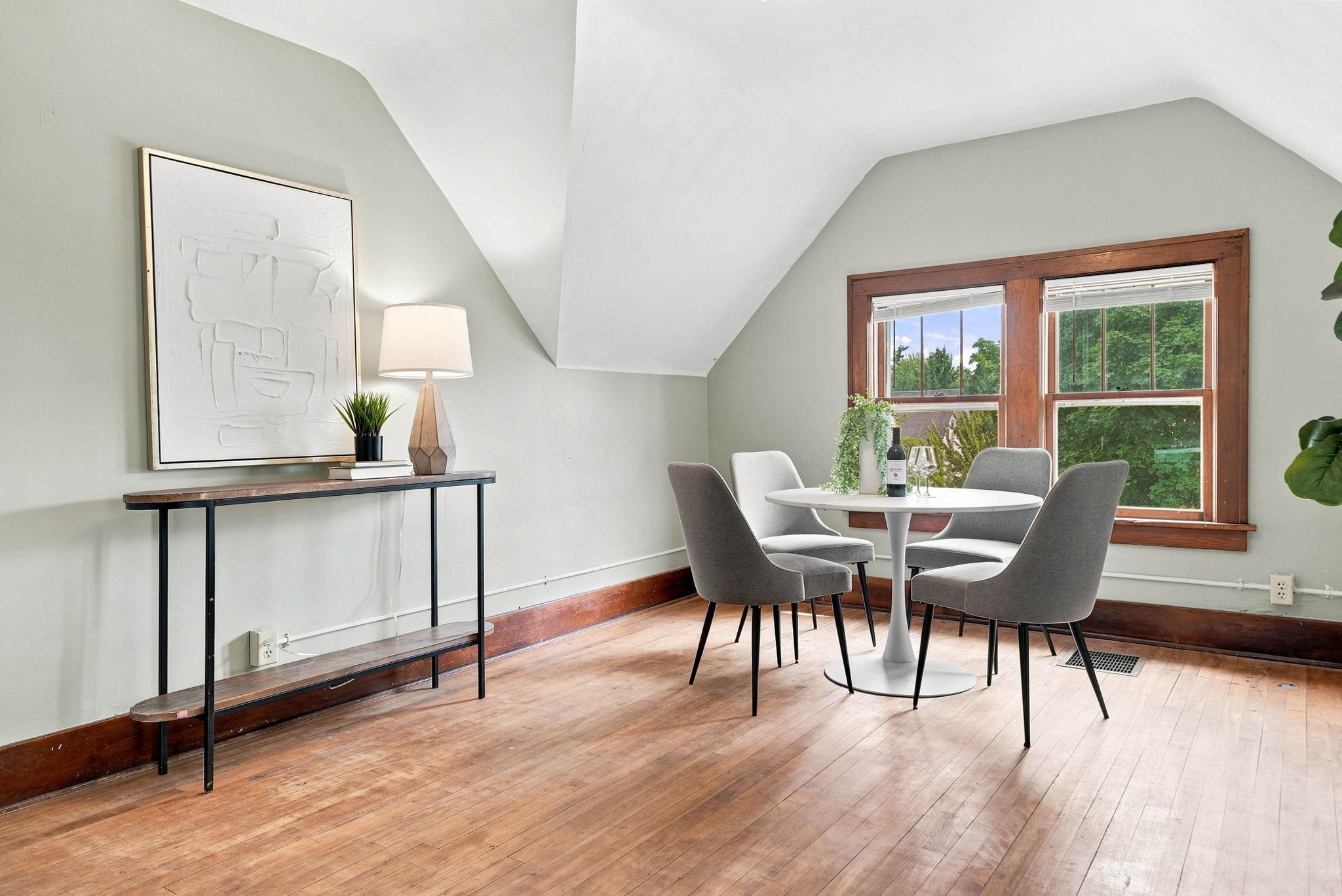 View of Residential at 1437 Englewood Avenue, Saint Paul MN 55104, Saint Paul (33 of 66) - Mike Wilen | Minnesota Team Real Estate
