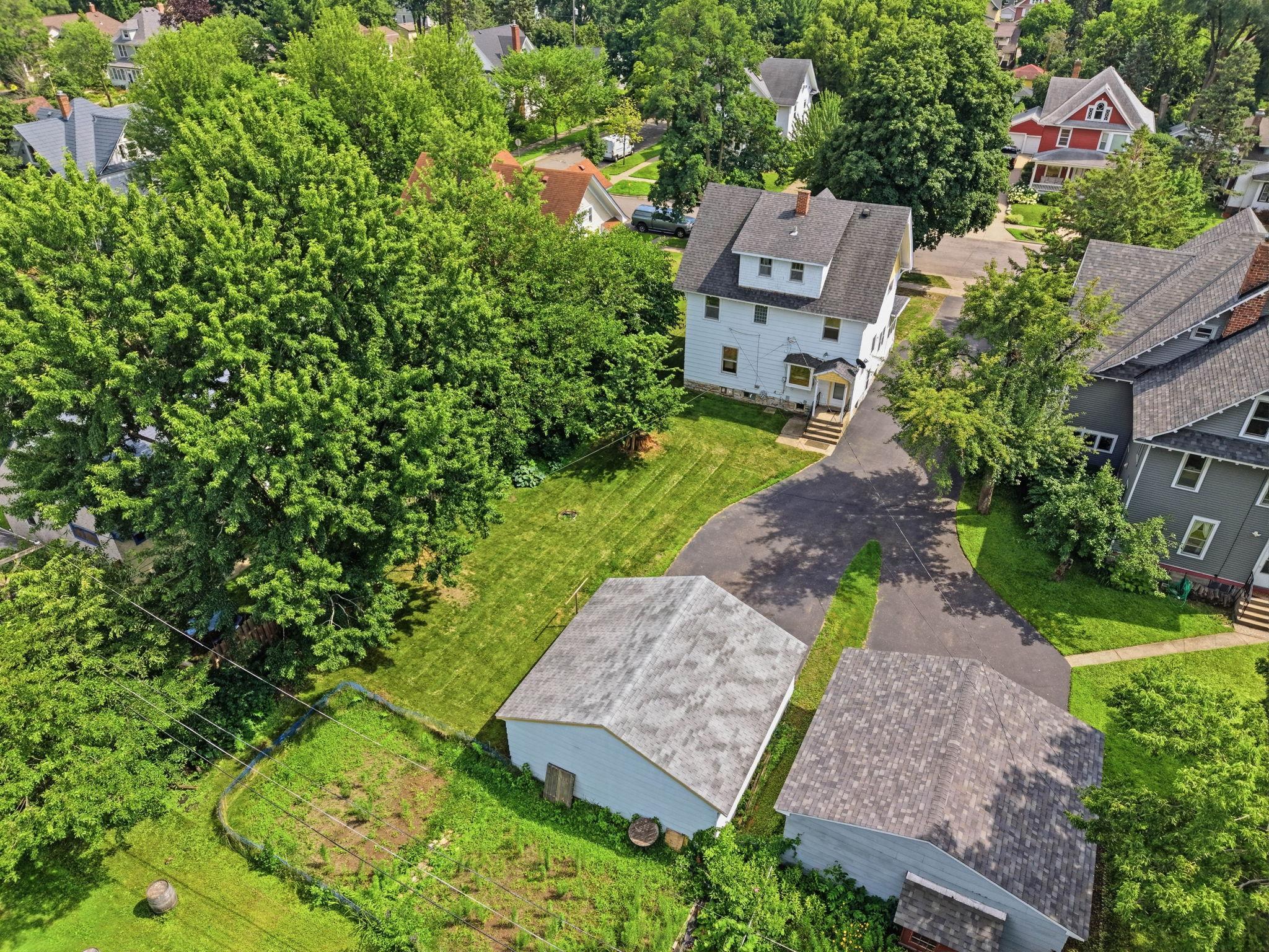 View of Residential at 1437 Englewood Avenue, Saint Paul MN 55104, Saint Paul (62 of 66) - Mike Wilen | Minnesota Team Real Estate