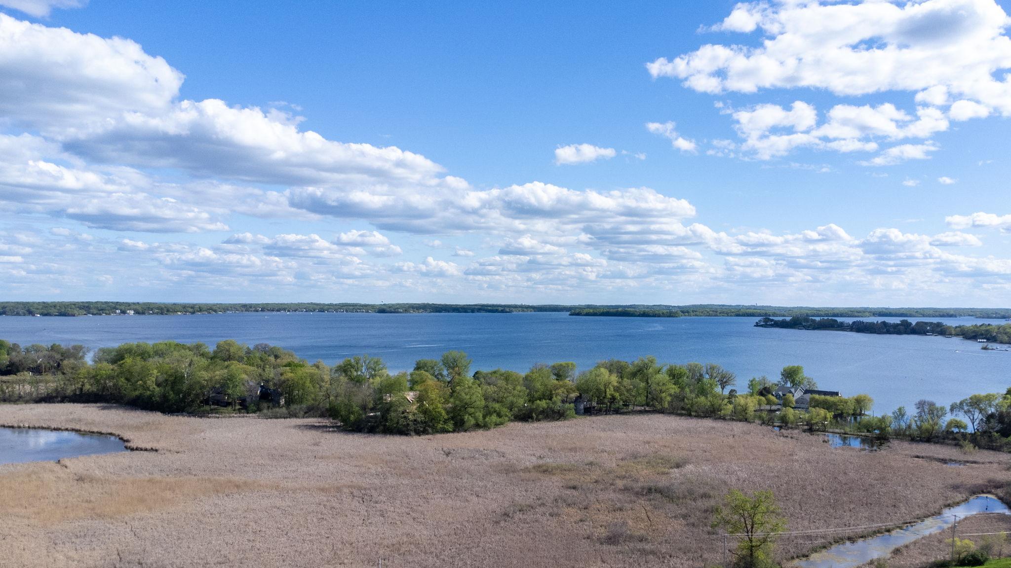 View of Residential at 1065 Edgewood Hills Road, Orono MN 55391, Orono (13 of 40) - Mike Wilen | Minnesota Team Real Estate