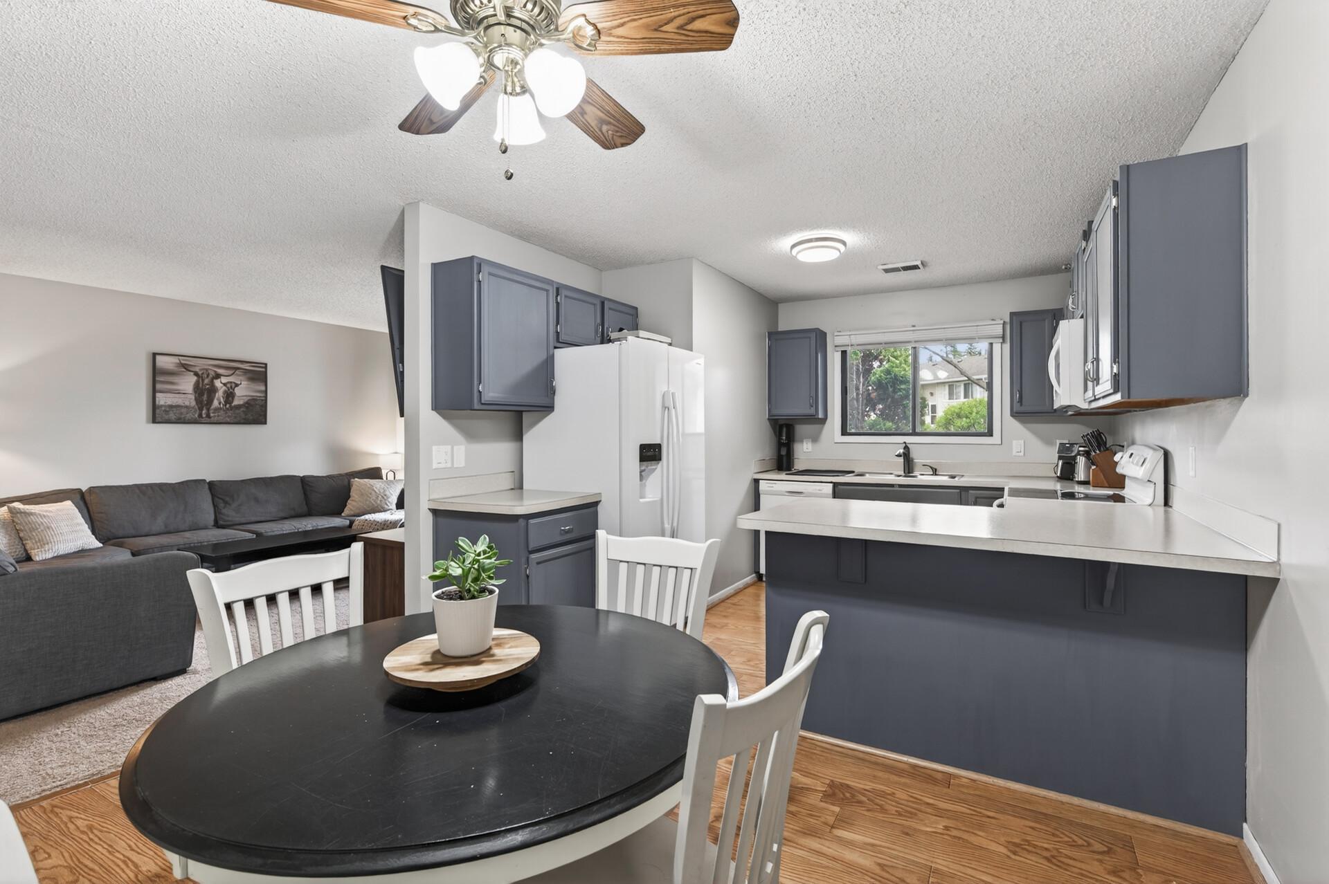 View of Residential at 5973 Dellwood Avenue, Shoreview MN 55126, Shoreview (10 of 30) - Mike Wilen | Minnesota Team Real Estate
