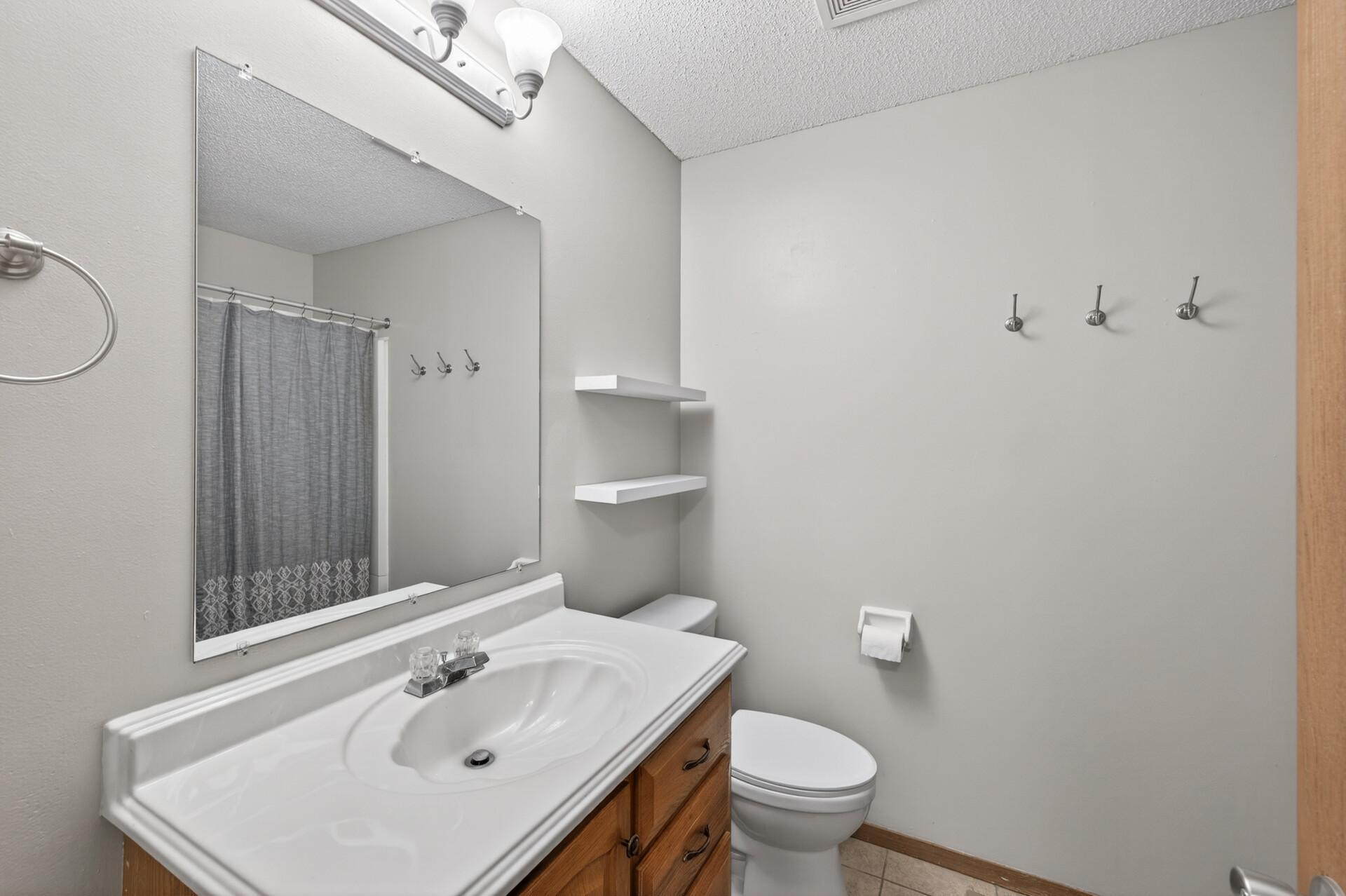 View of Residential at 5973 Dellwood Avenue, Shoreview MN 55126, Shoreview (21 of 30) - Mike Wilen | Minnesota Team Real Estate