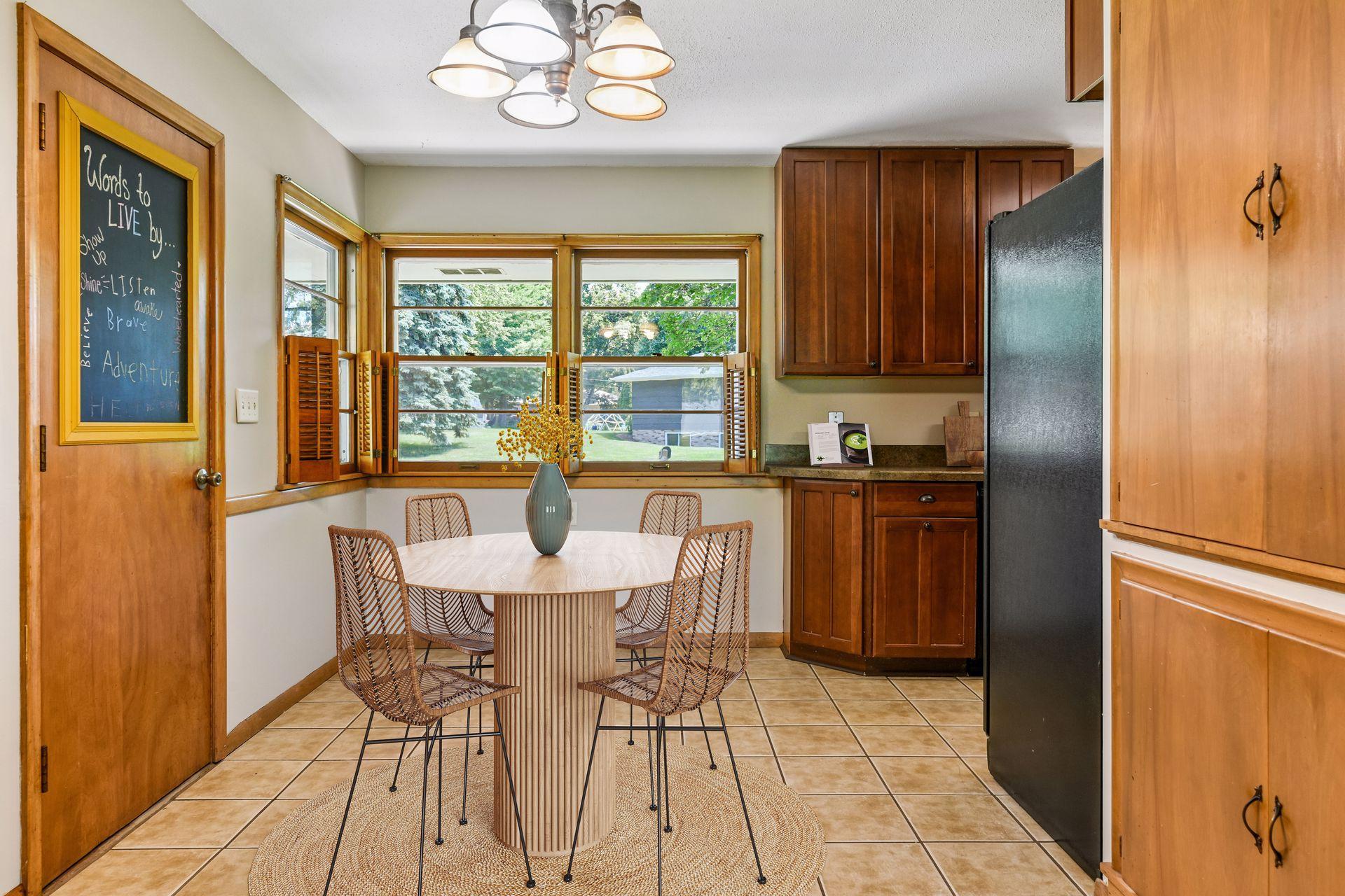 View of Residential at 5536 Holiday Road, Minnetonka MN 55345, Minnetonka (14 of 35) - Mike Wilen | Minnesota Team Real Estate