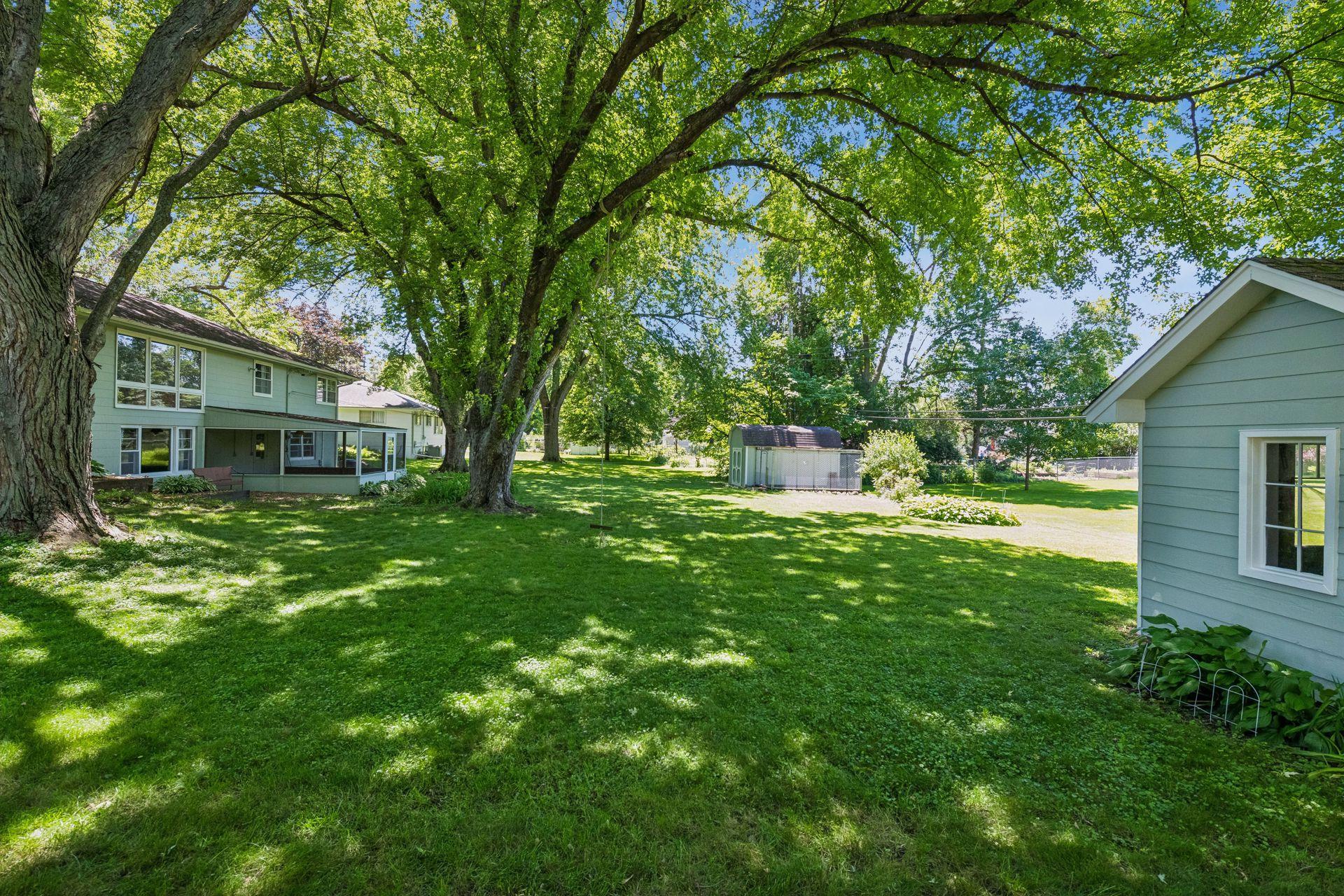 View of Residential at 5536 Holiday Road, Minnetonka MN 55345, Minnetonka (23 of 35) - Mike Wilen | Minnesota Team Real Estate