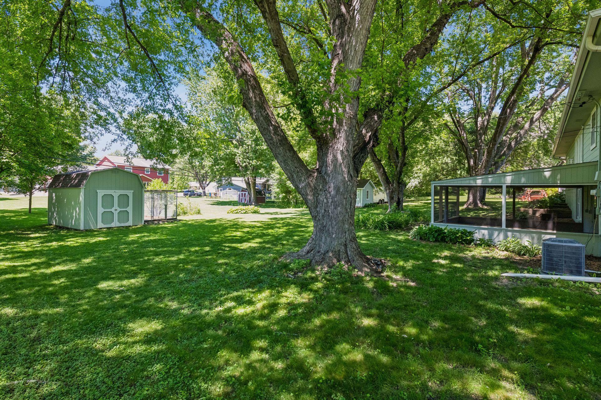 View of Residential at 5536 Holiday Road, Minnetonka MN 55345, Minnetonka (24 of 35) - Mike Wilen | Minnesota Team Real Estate