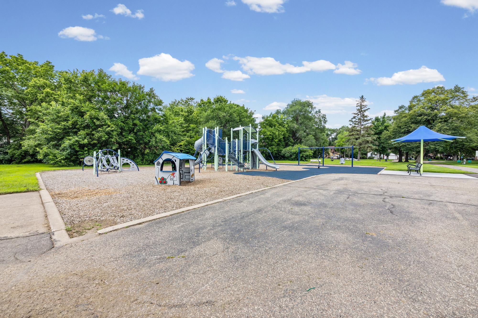 View of Residential at 5533 Aldrich Drive, Brooklyn Center MN 55430, Brooklyn Center (34 of 39) - Mike Wilen | Minnesota Team Real Estate