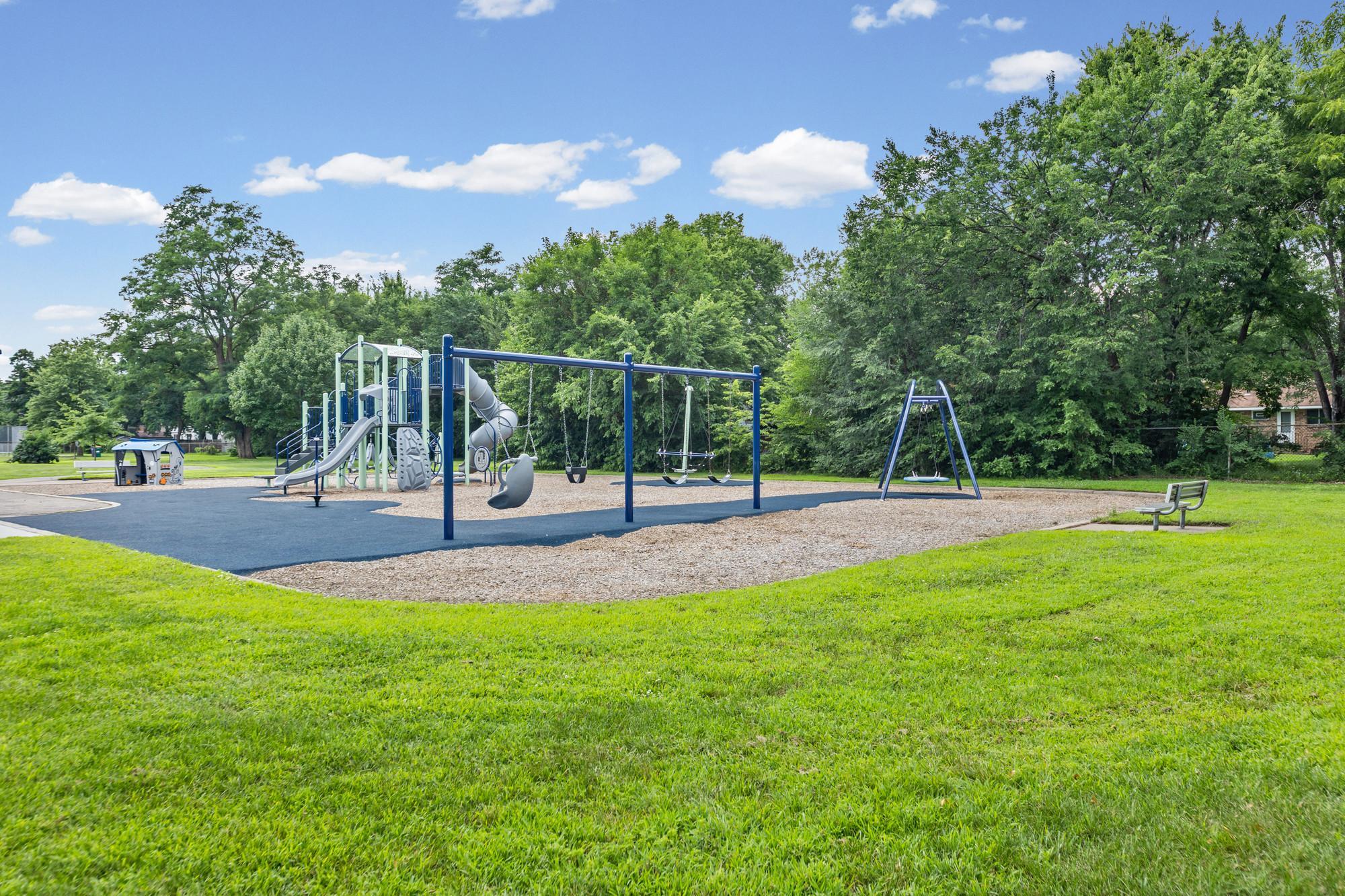 View of Residential at 5533 Aldrich Drive, Brooklyn Center MN 55430, Brooklyn Center (33 of 39) - Mike Wilen | Minnesota Team Real Estate