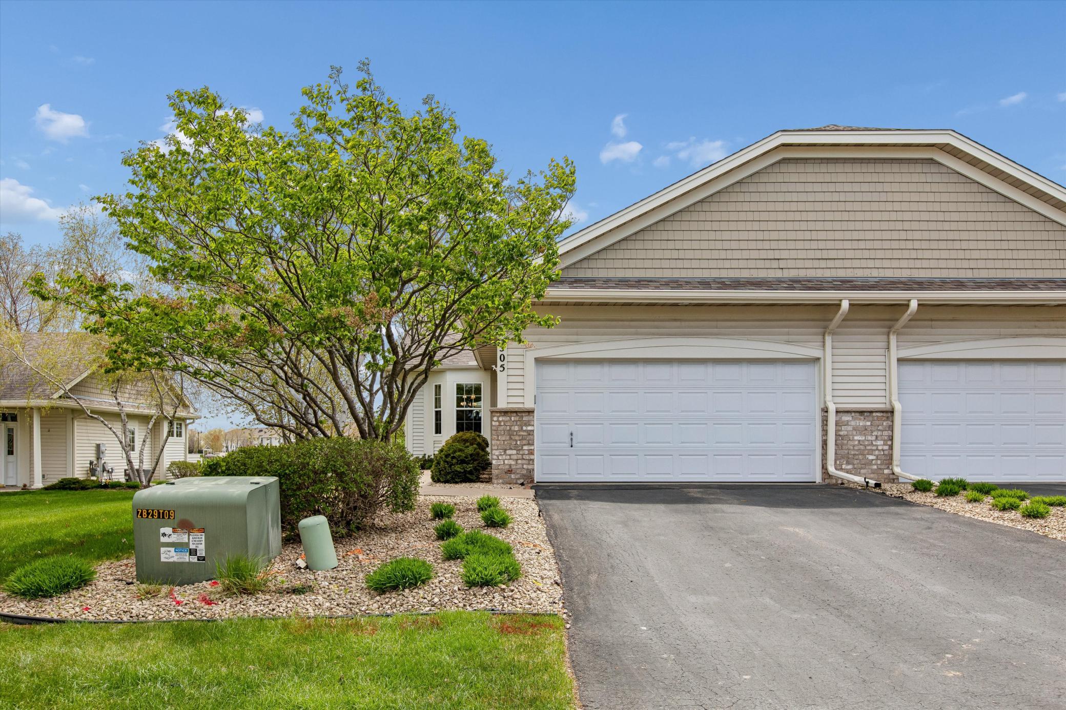 View of Residential at 505 Holly Lane, Oakdale MN 55128, Oakdale (4 of 32) - Mike Wilen | Minnesota Team Real Estate