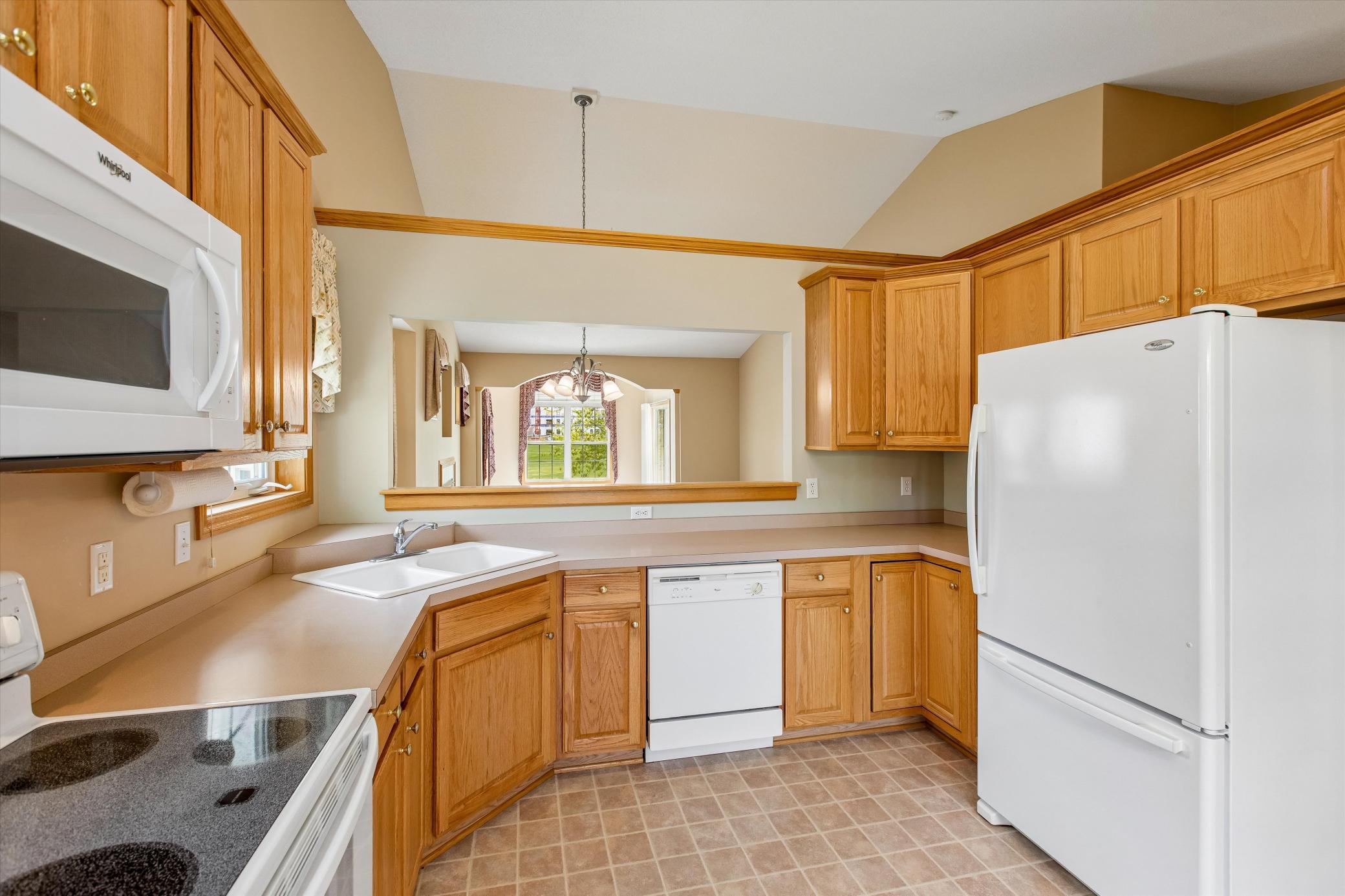 View of Residential at 505 Holly Lane, Oakdale MN 55128, Oakdale (8 of 32) - Mike Wilen | Minnesota Team Real Estate