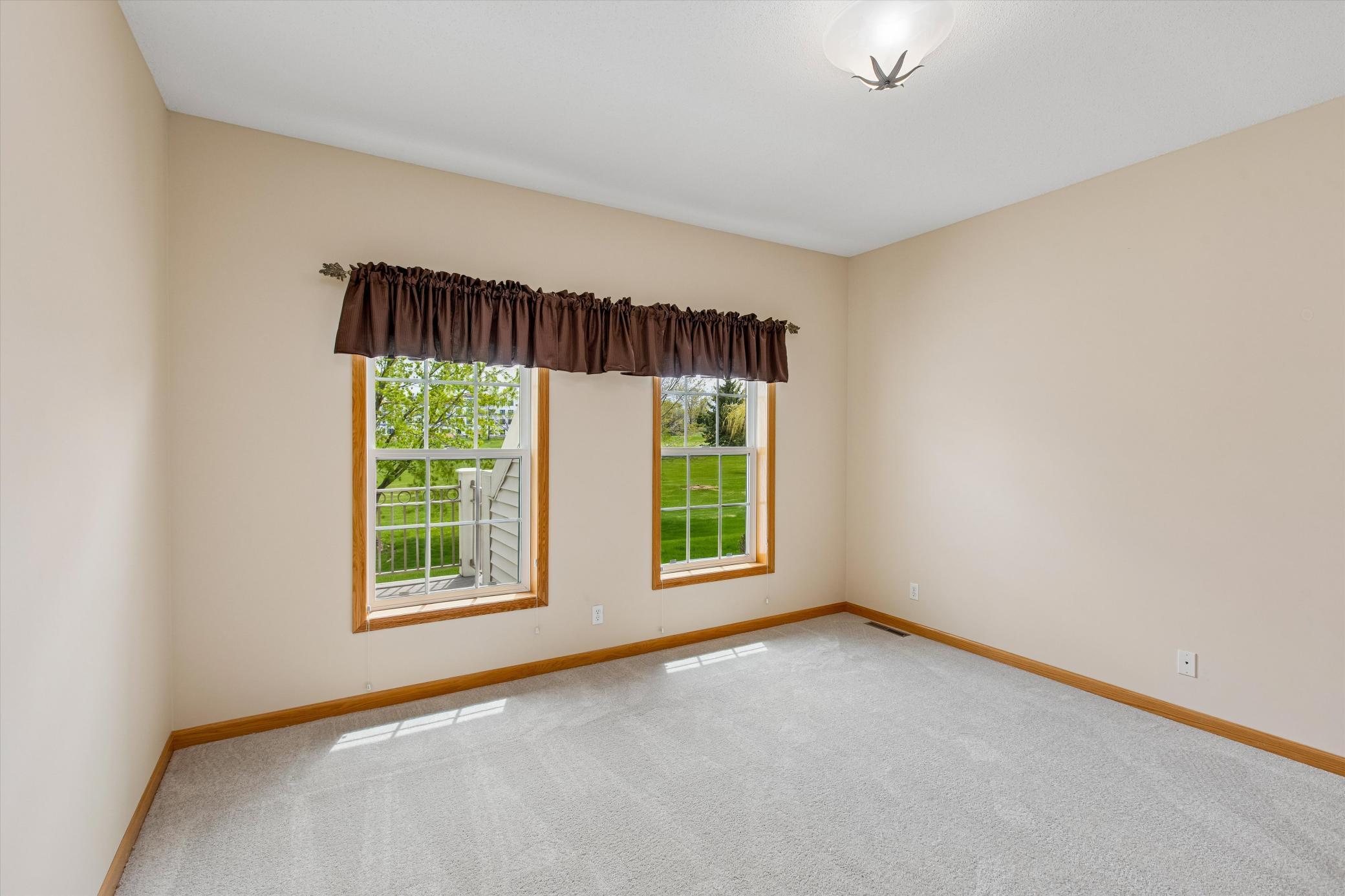 View of Residential at 505 Holly Lane, Oakdale MN 55128, Oakdale (17 of 32) - Mike Wilen | Minnesota Team Real Estate